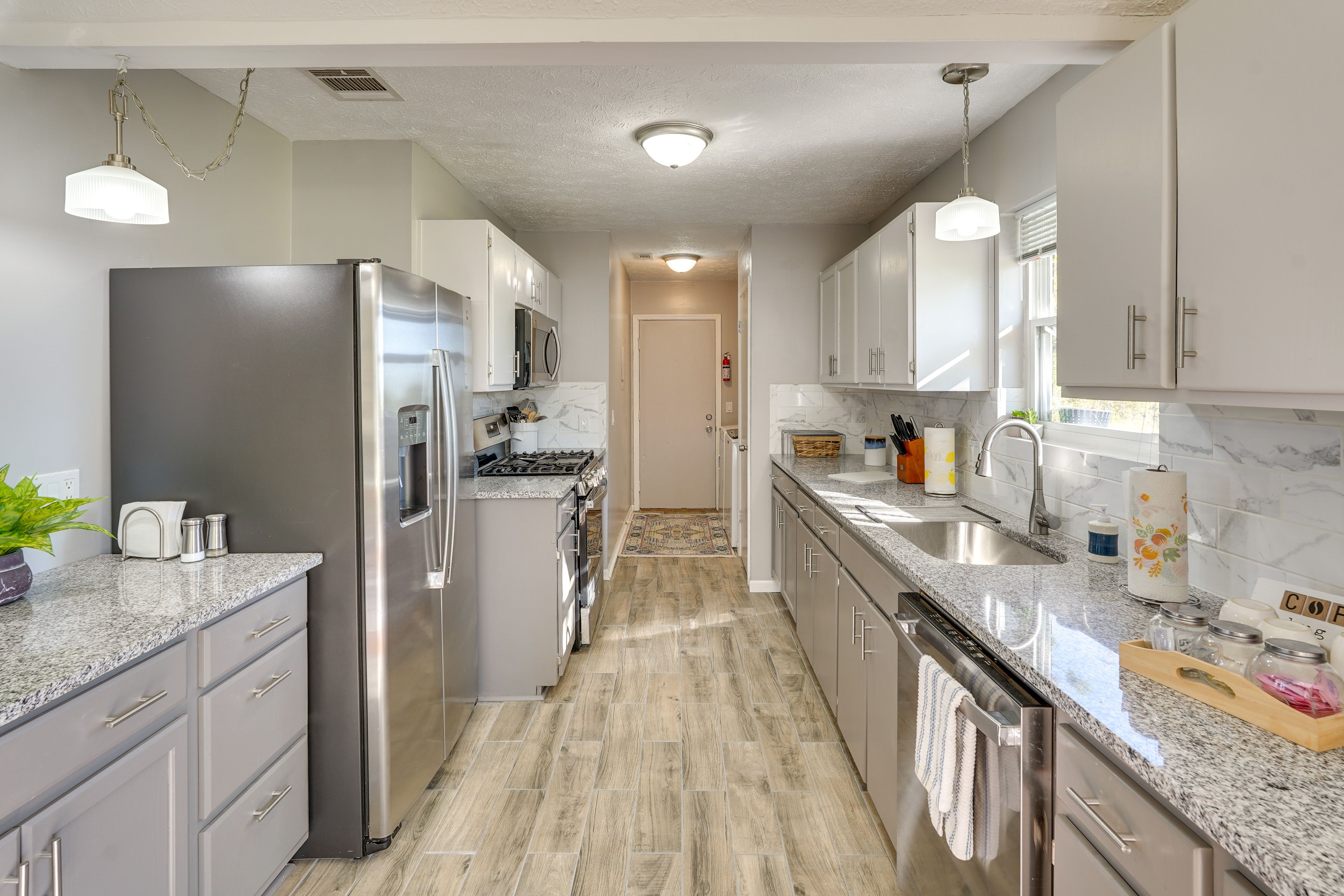 Kitchen | Coffee Maker | Blender | Toaster | Crockpot