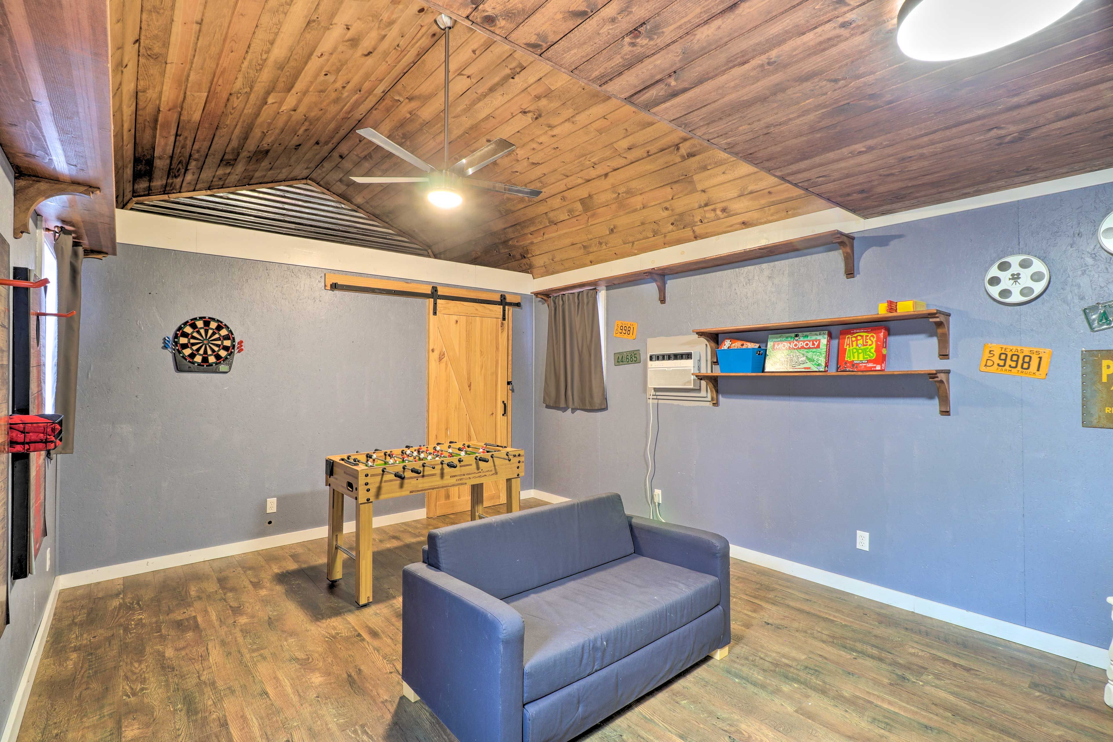 Game Room | Dart Board | Cornhole