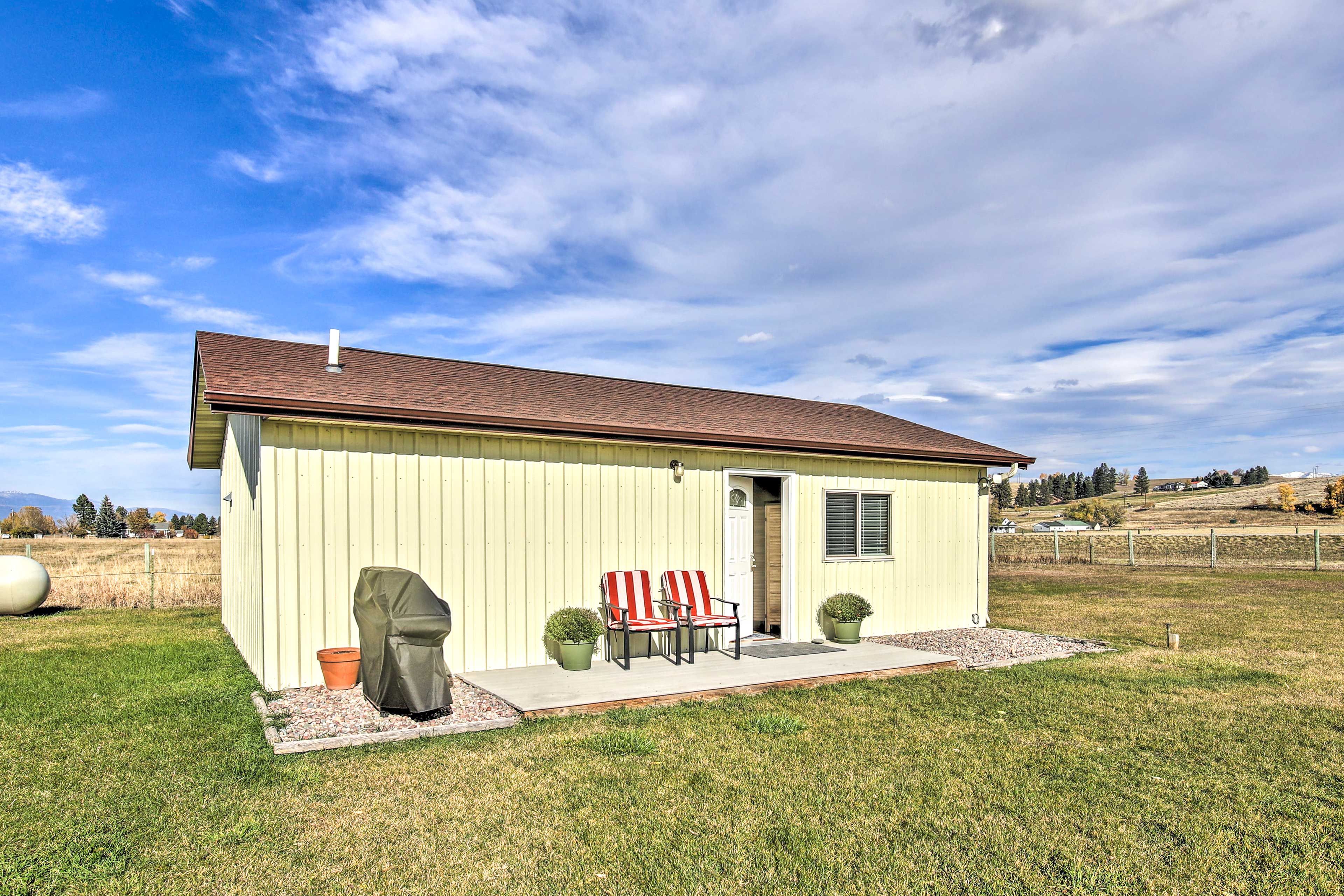 Hamilton Vacation Rental | Studio | 1BA | 600 Sq Ft | Step-Free Access