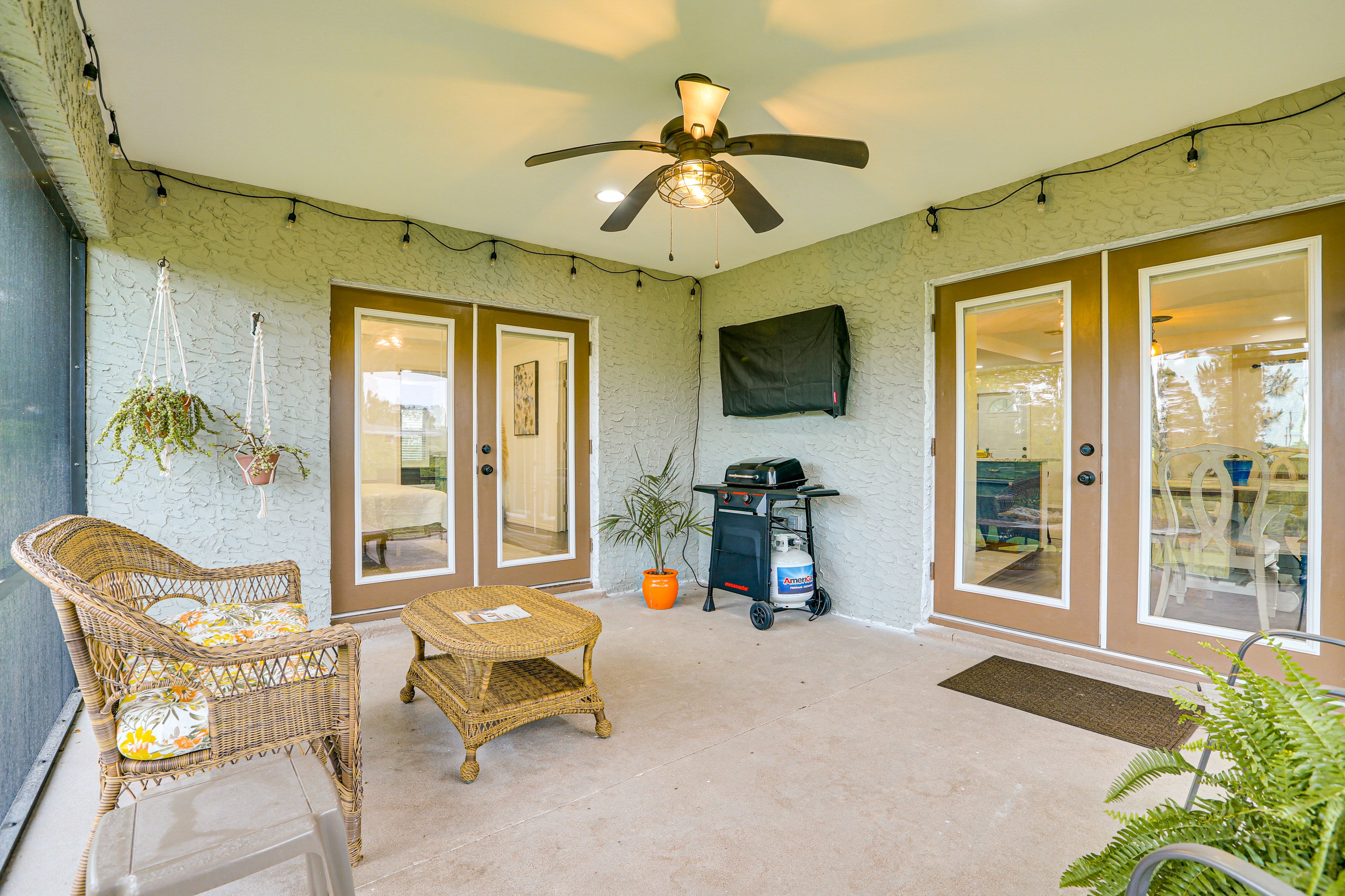 Back Patio | Gas Grill
