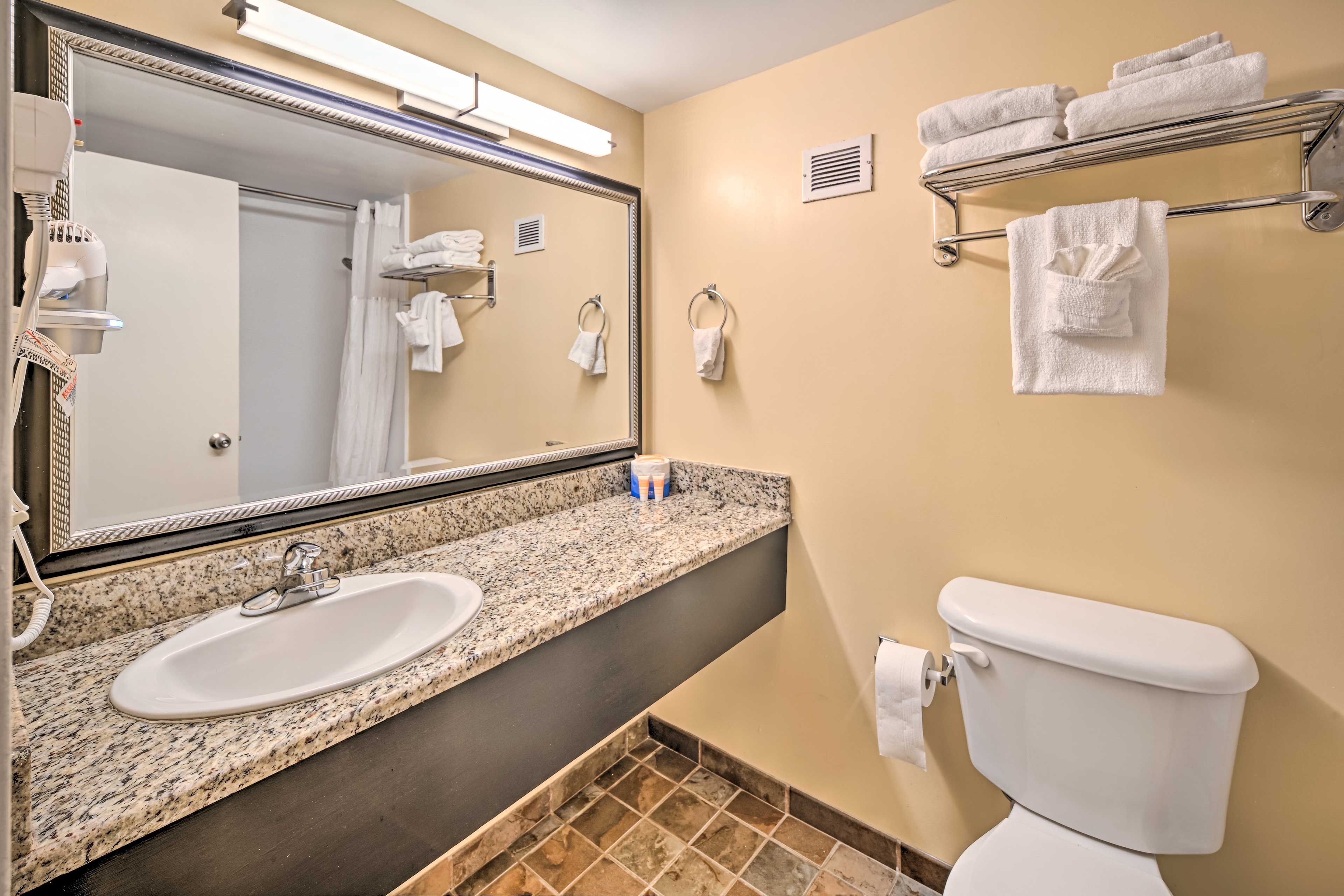 Full Bathroom | Towels Provided | Complimentary Toiletries | Hair Dryer