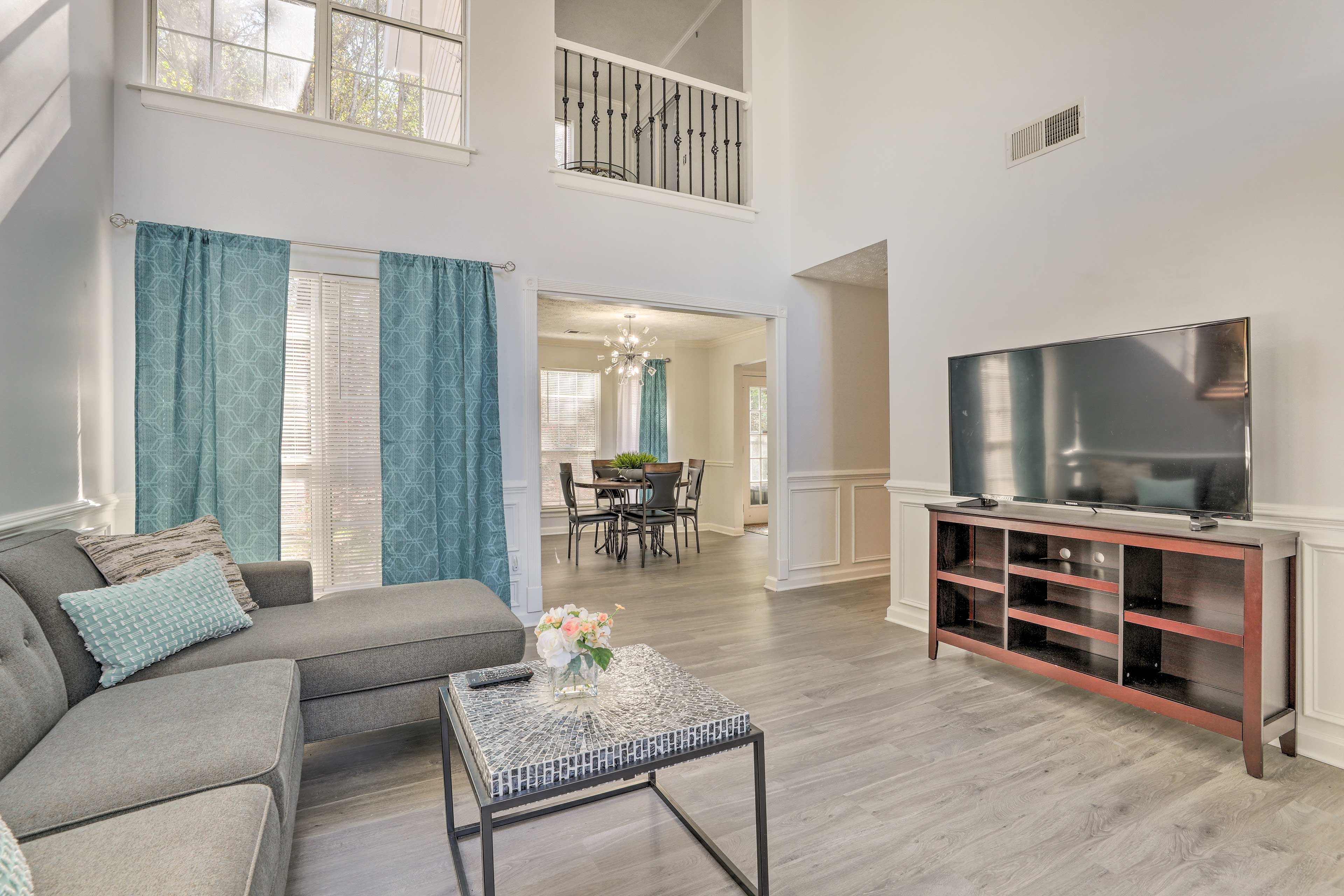 Living Room | Central A/C