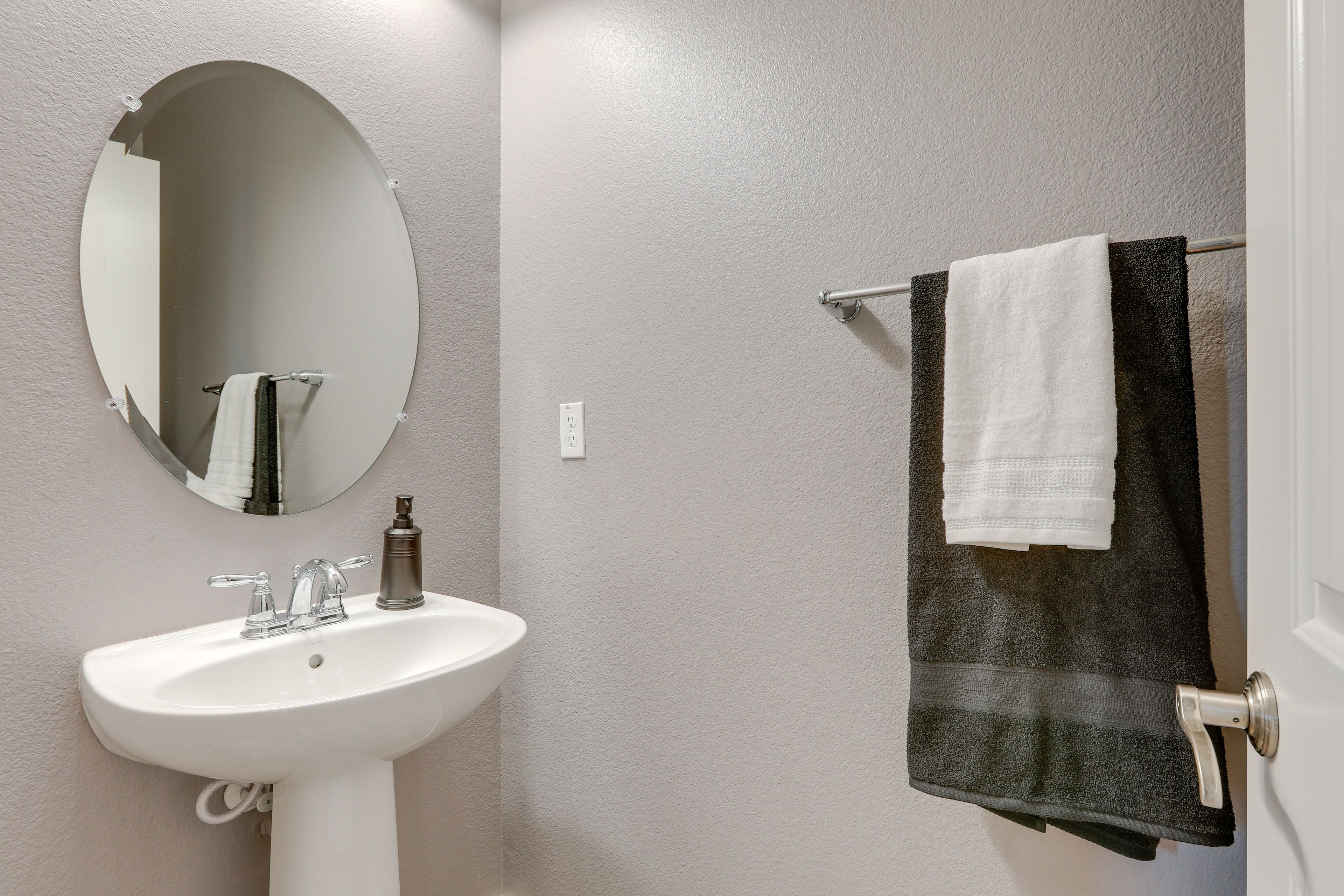 Half Bath | 1st Floor