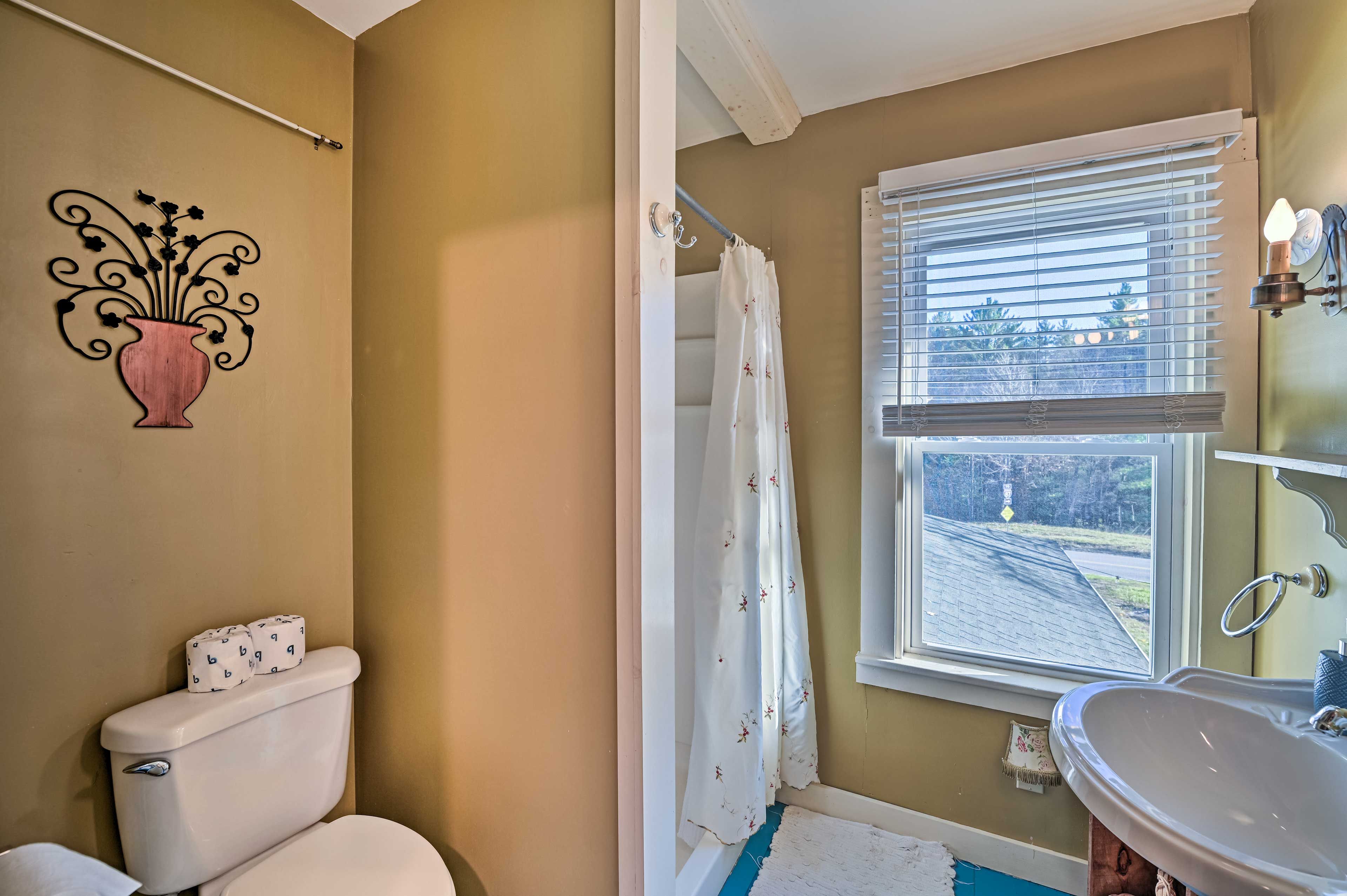 Full Bathroom