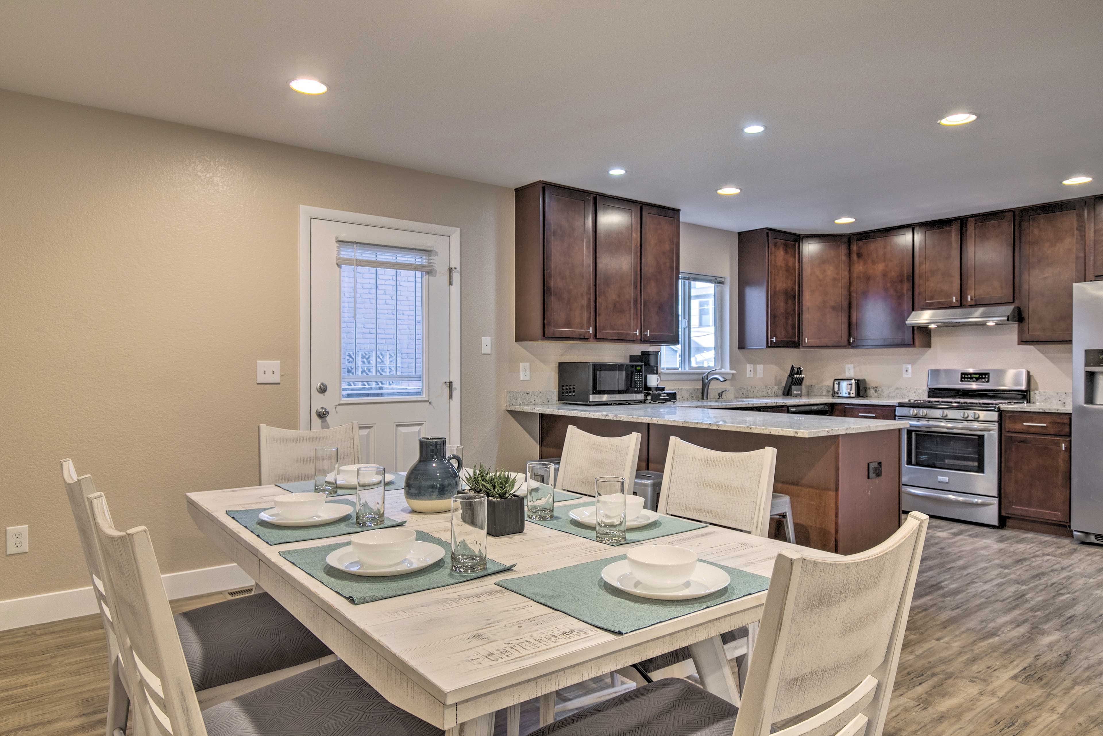 Dining Room | Single-Story Duplex