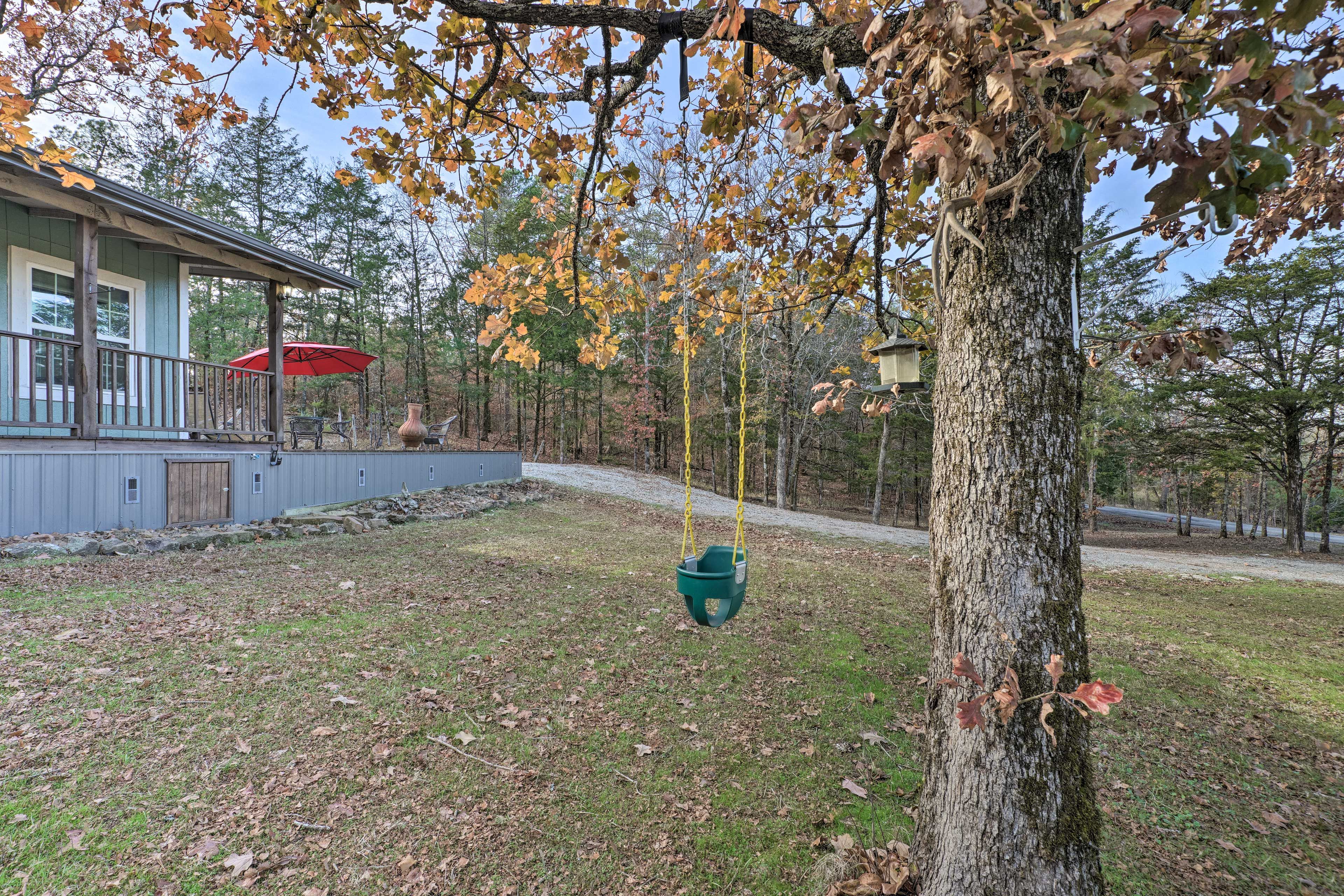 Large Yard | Baby Swing