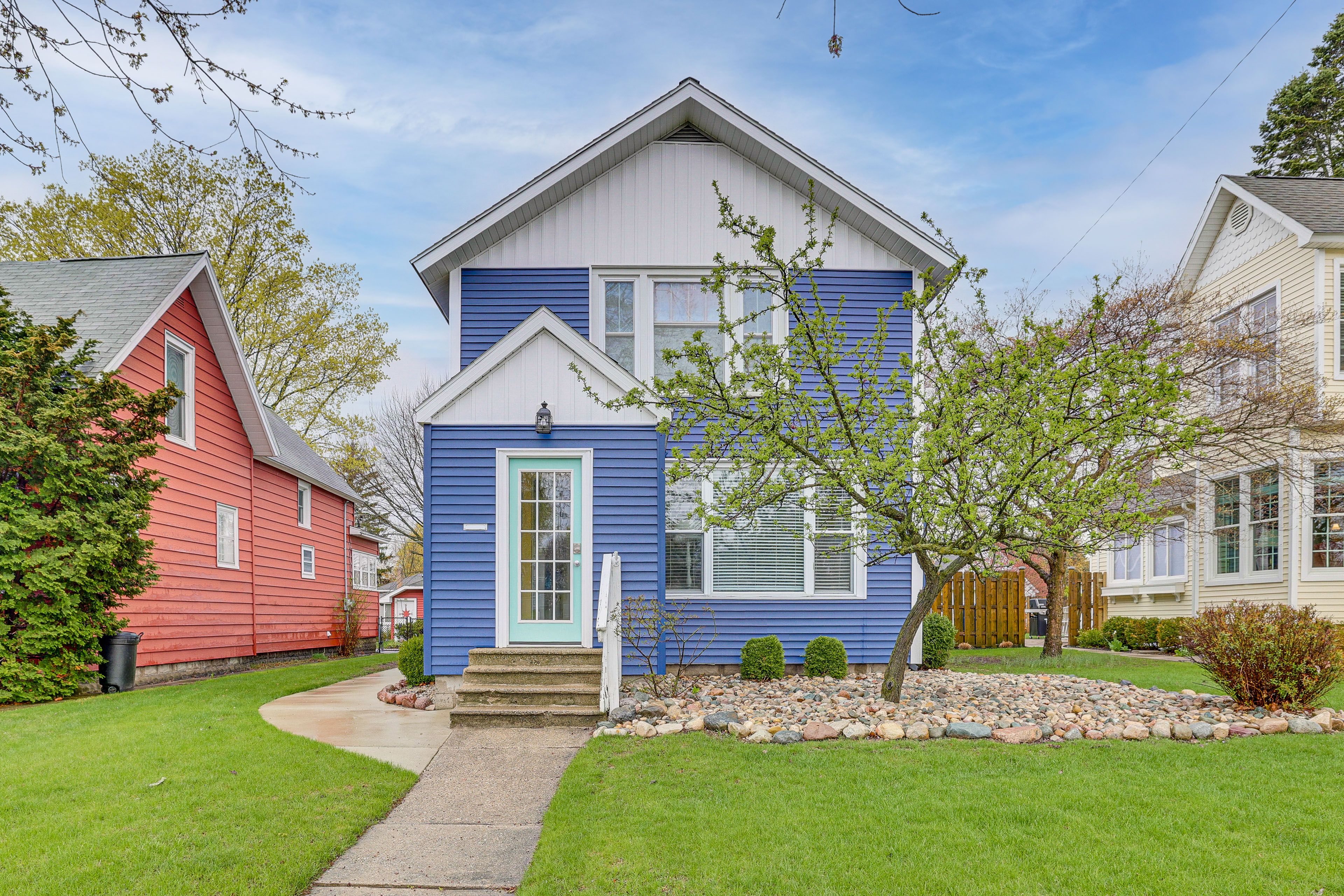 Ludington Vacation Rental | 3BR | 2BA | 1,416 Sq Ft