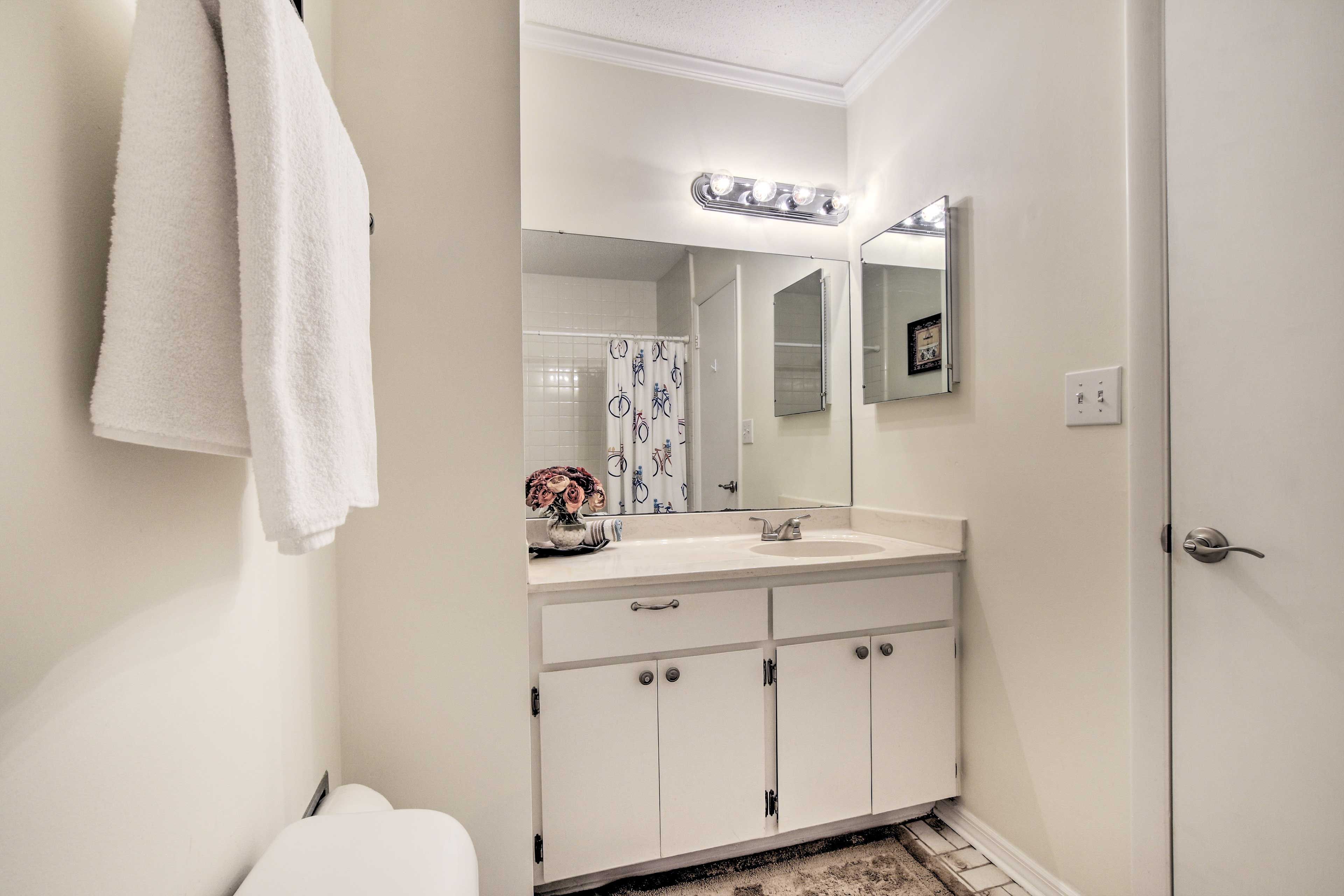 Full Bathroom