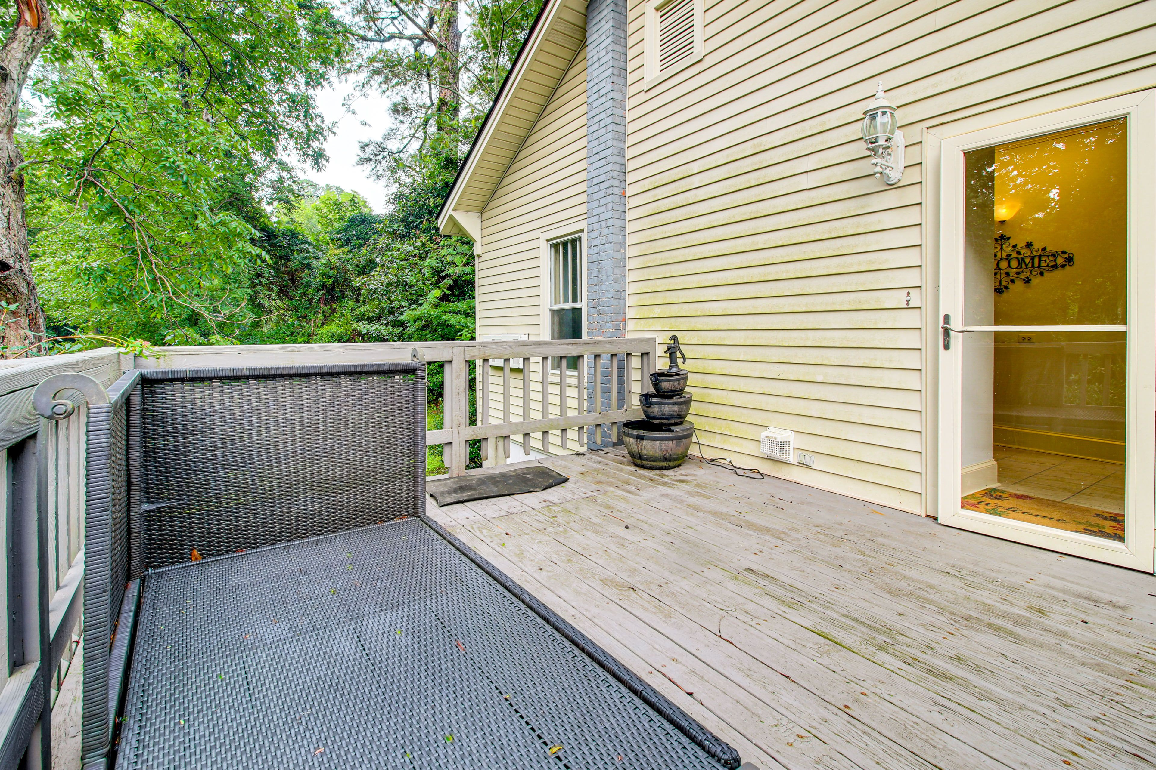 Private Deck