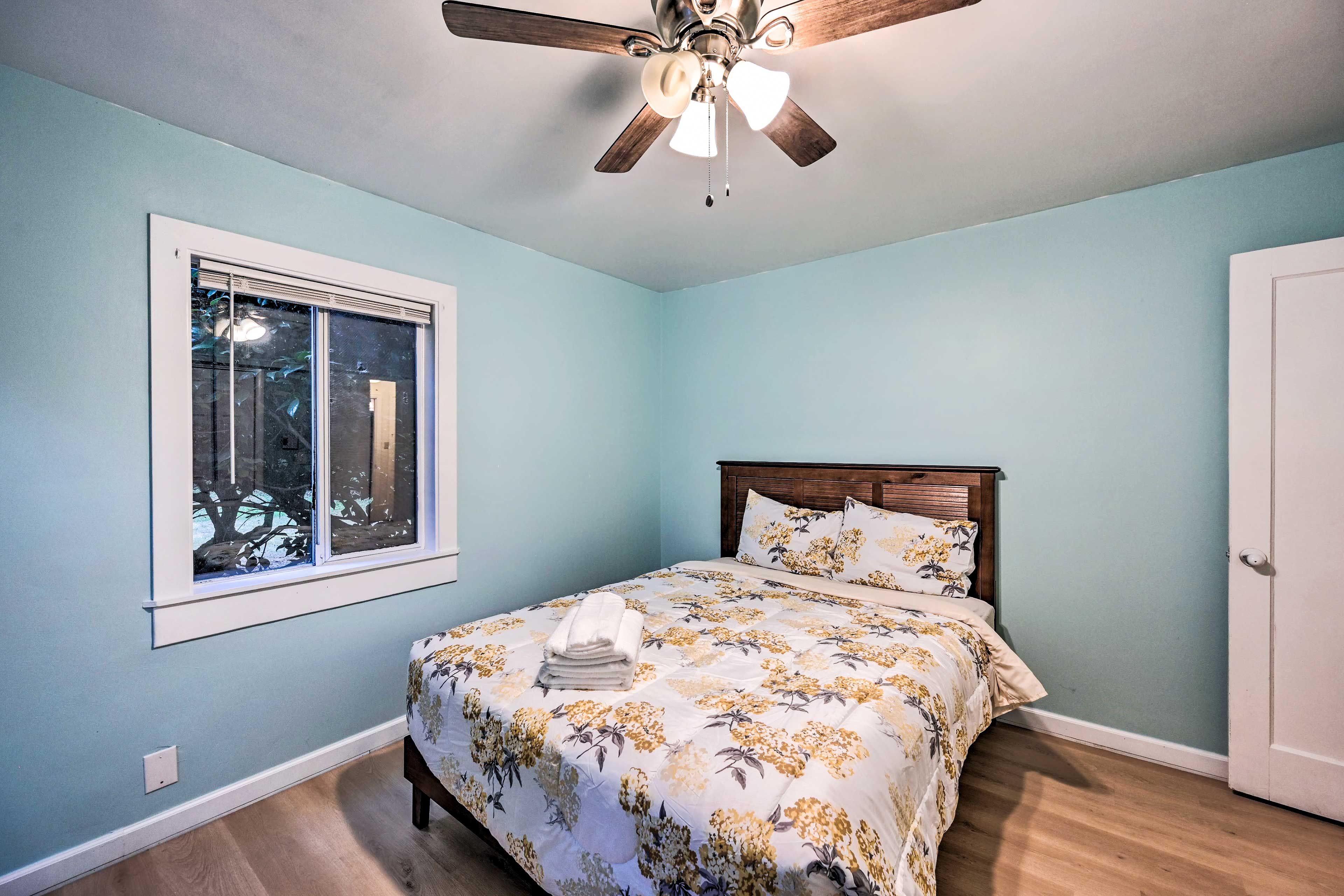 Bedroom 4 | 2nd Floor | Queen Bed