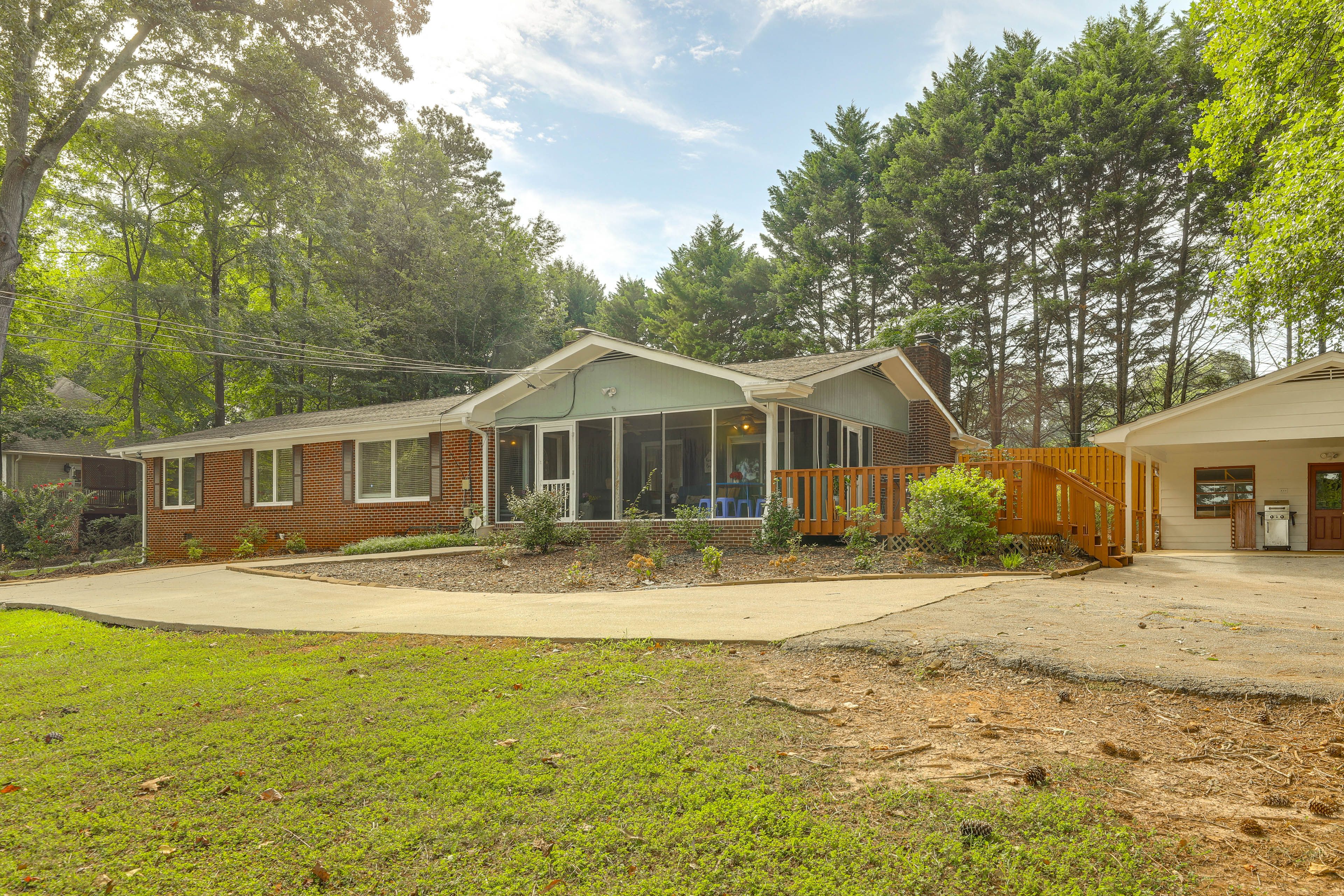 Exterior | Single-Story House | 4 Mi to Gas South Arena