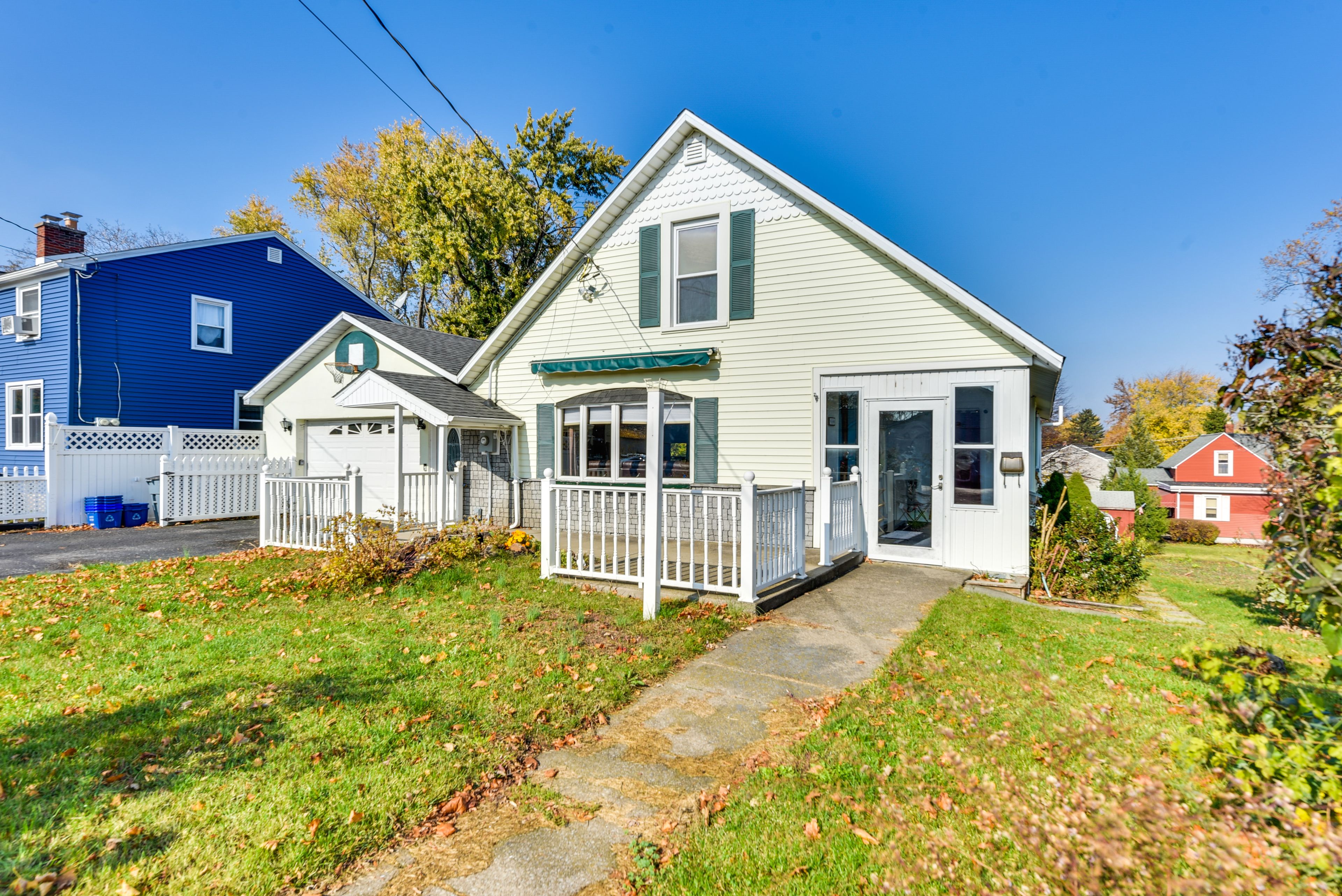 Lewiston Vacation Rental | 2BR | 2BA | Step-Free Entry | 1,700 Sq Ft