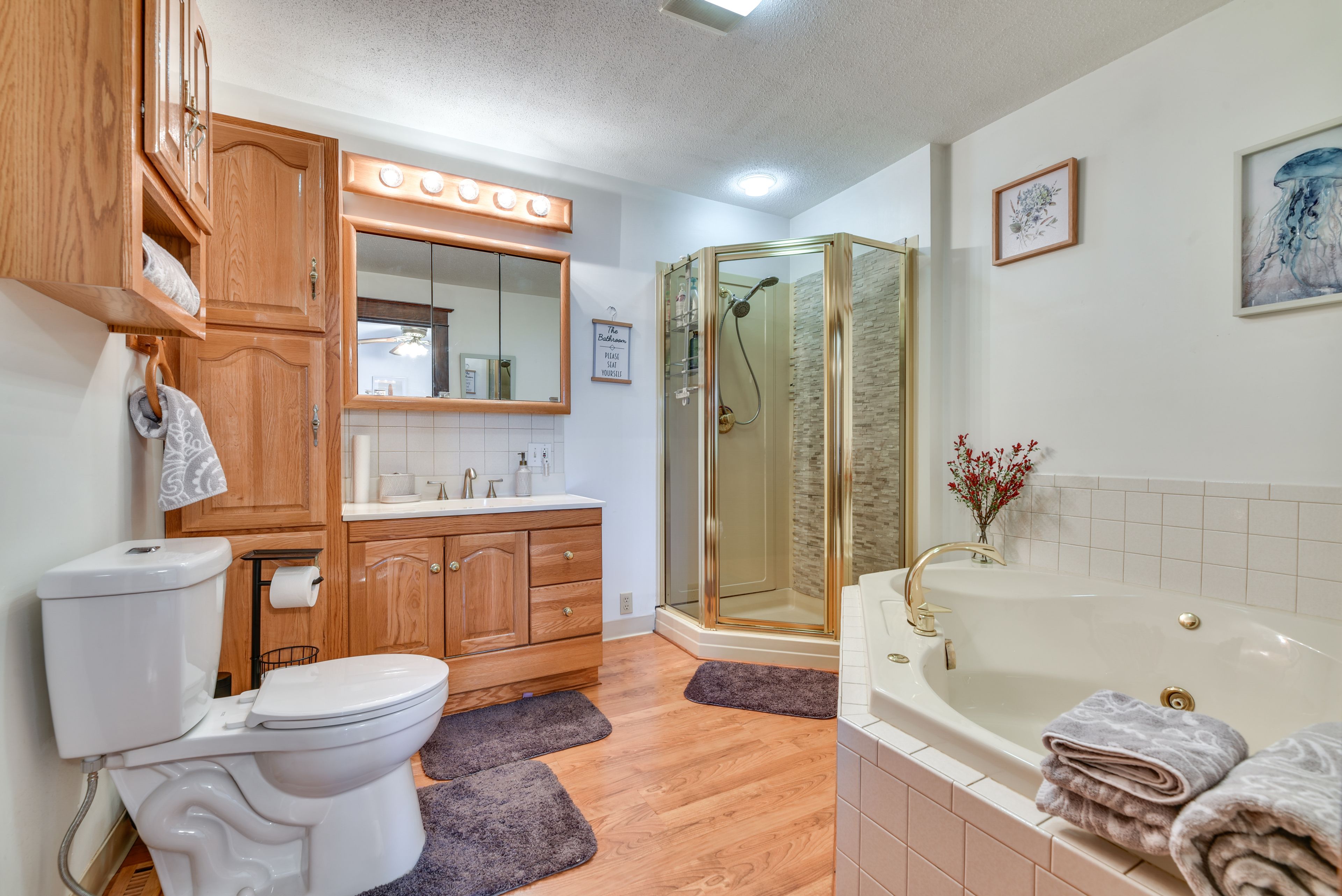En-Suite Bathroom | Complimentary Toiletries | Hair Dryers