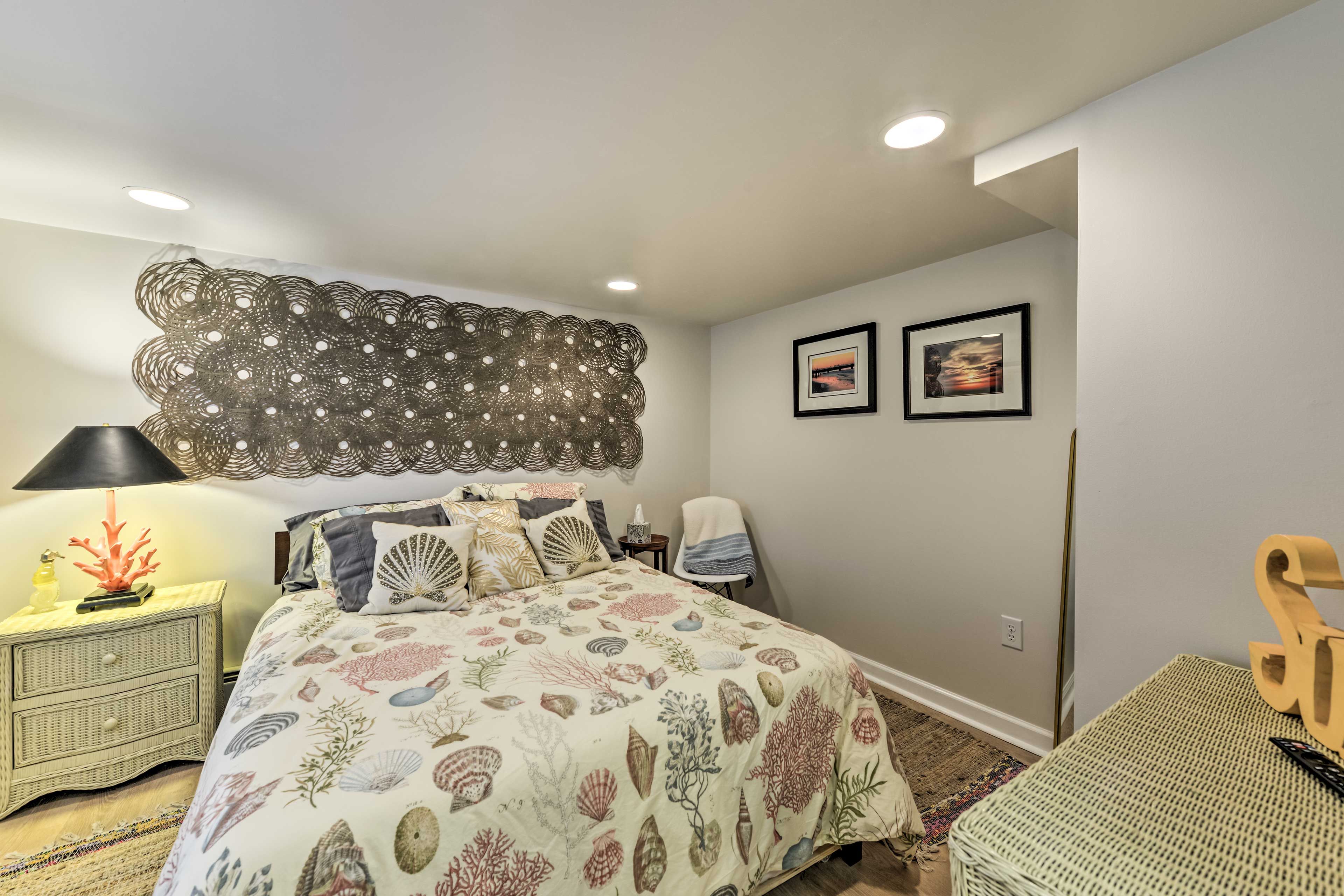Bedroom 1 | Queen Bed w/ Twin Trundle