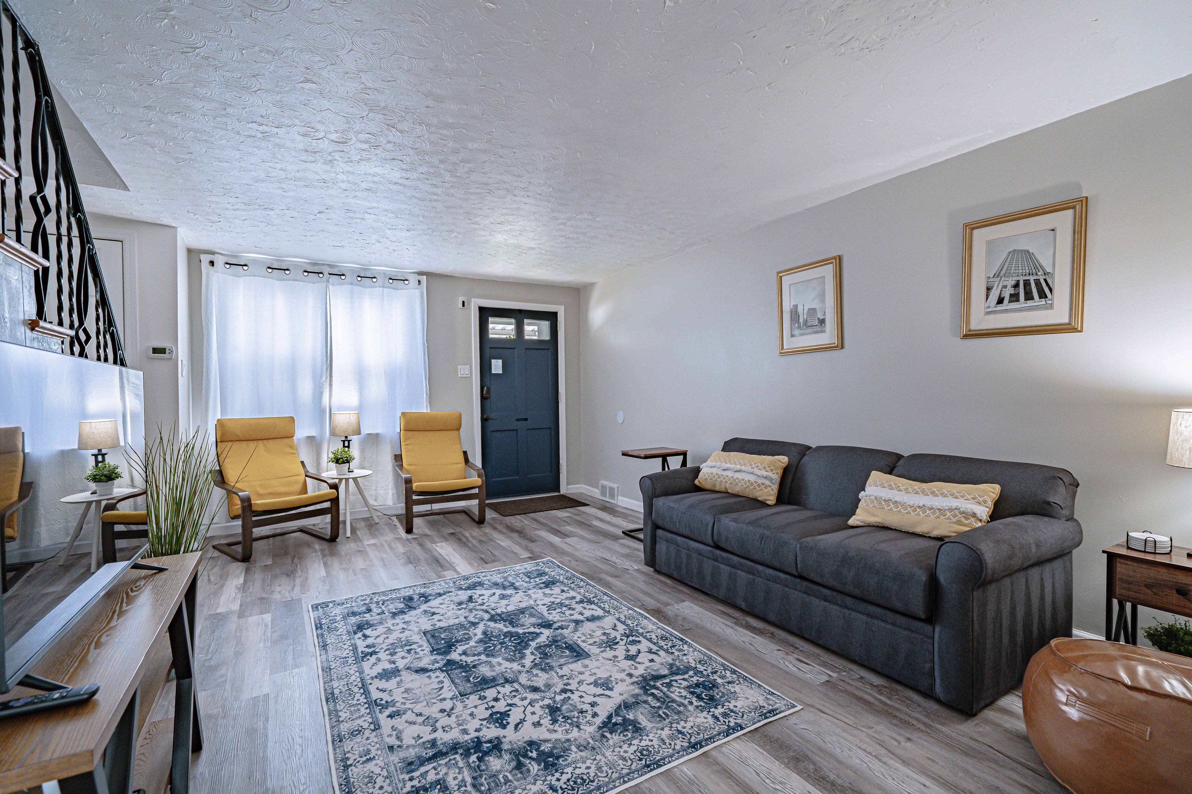 Living Room | Sleeper Sofa