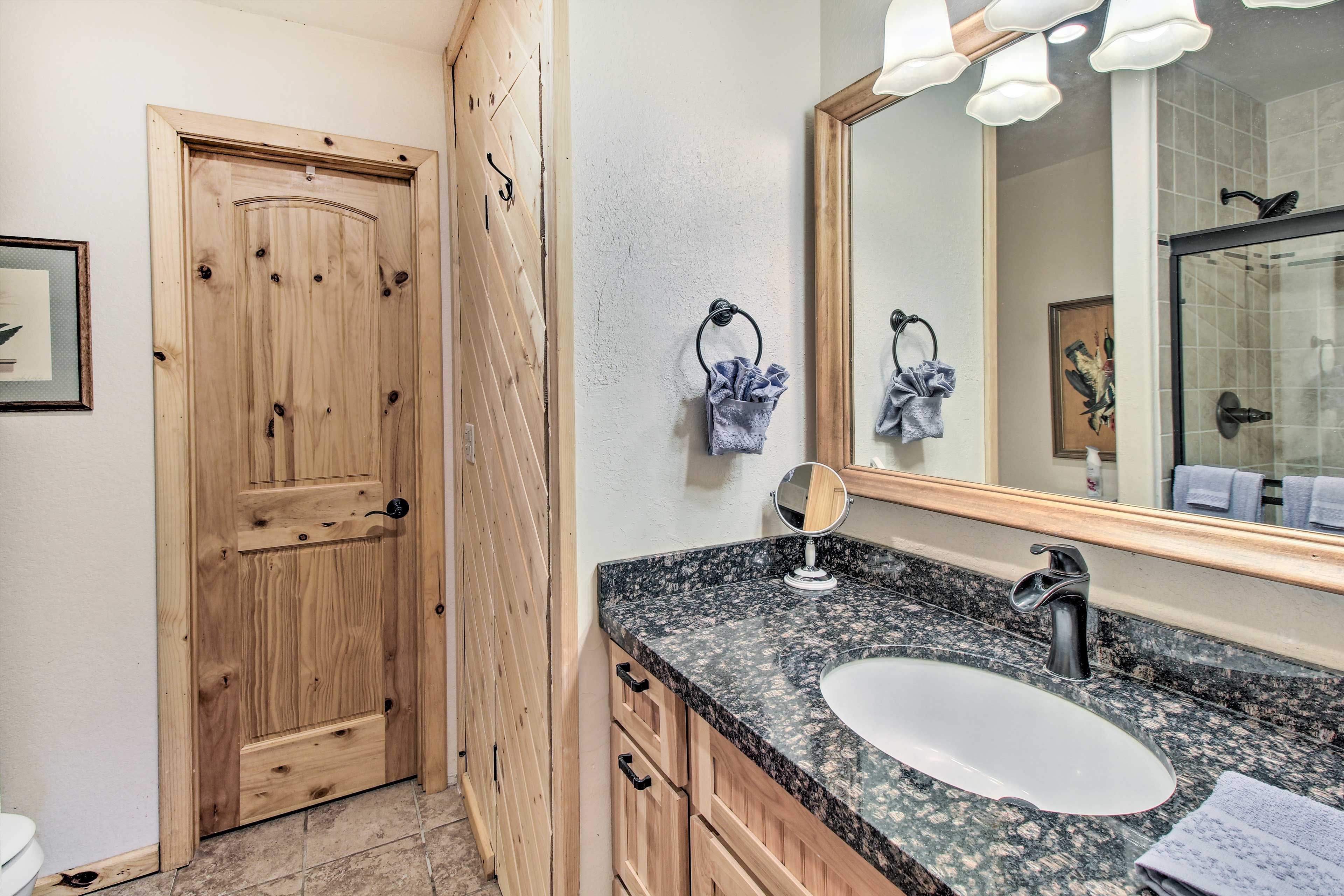 Full Bathroom