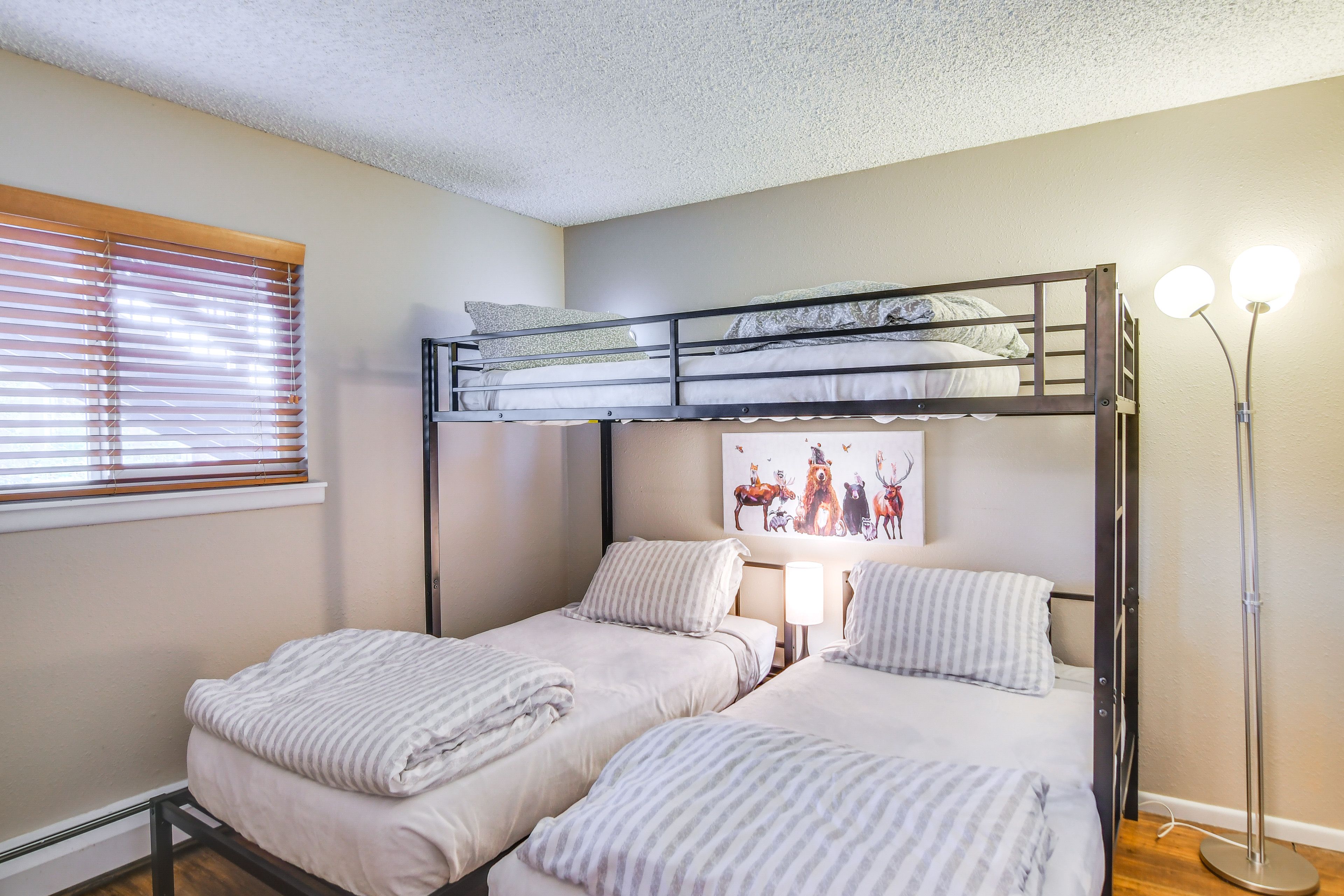 Bedroom 2 | 2 Twin Beds | Lofted Twin Bed | Washer & Dryer