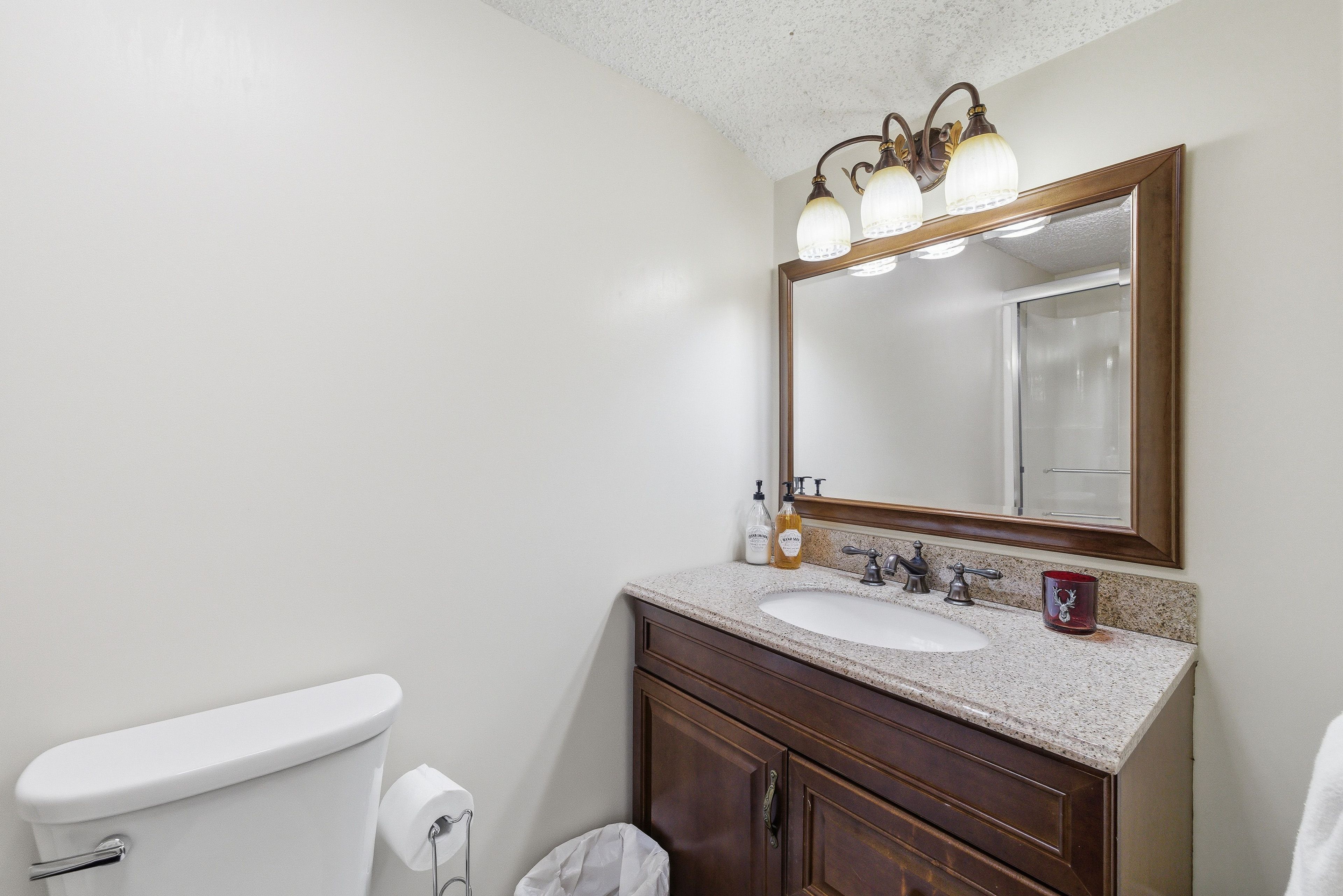 En-Suite Bathroom | Complimentary Toiletries