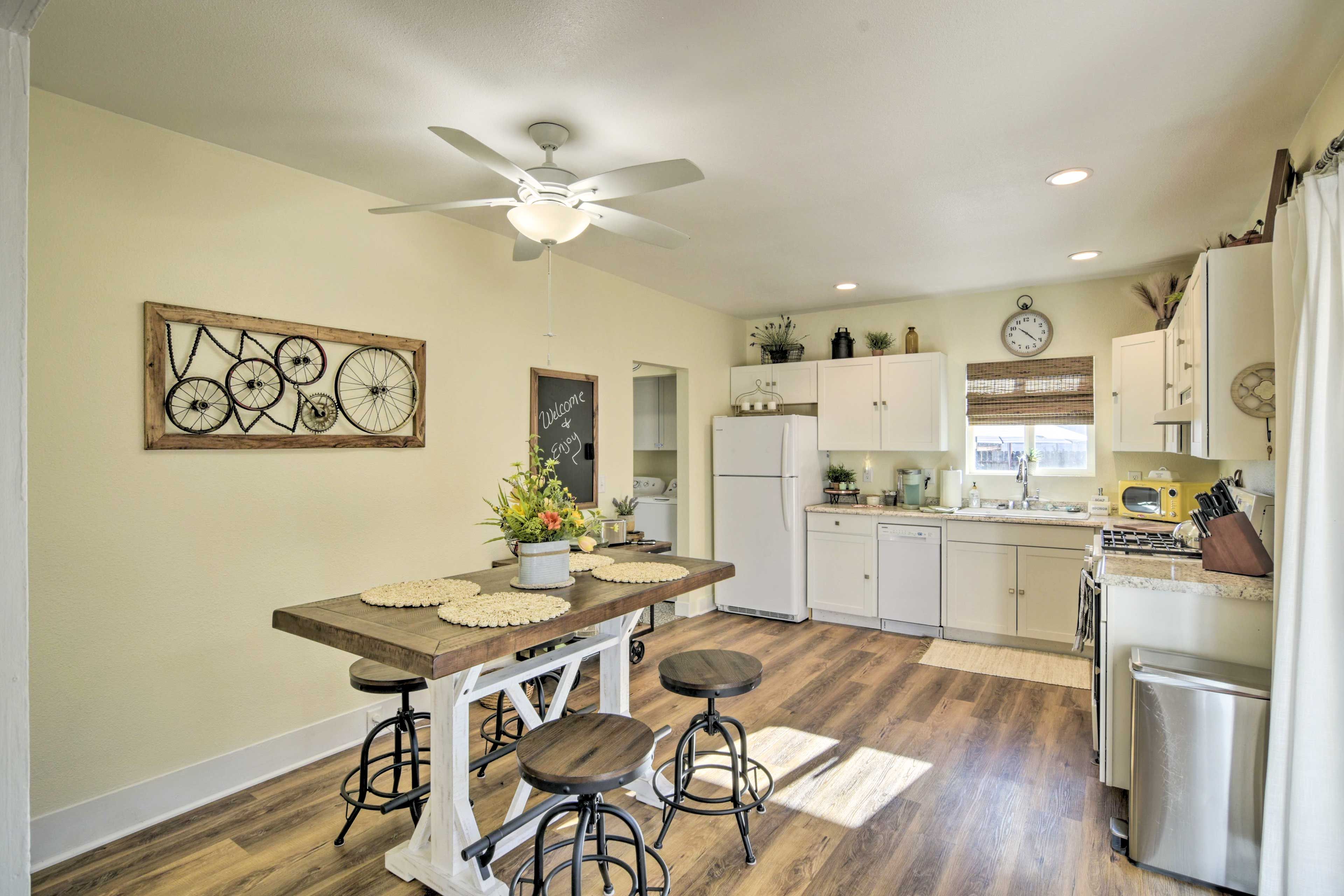 Kitchen | Keurig Coffee Maker