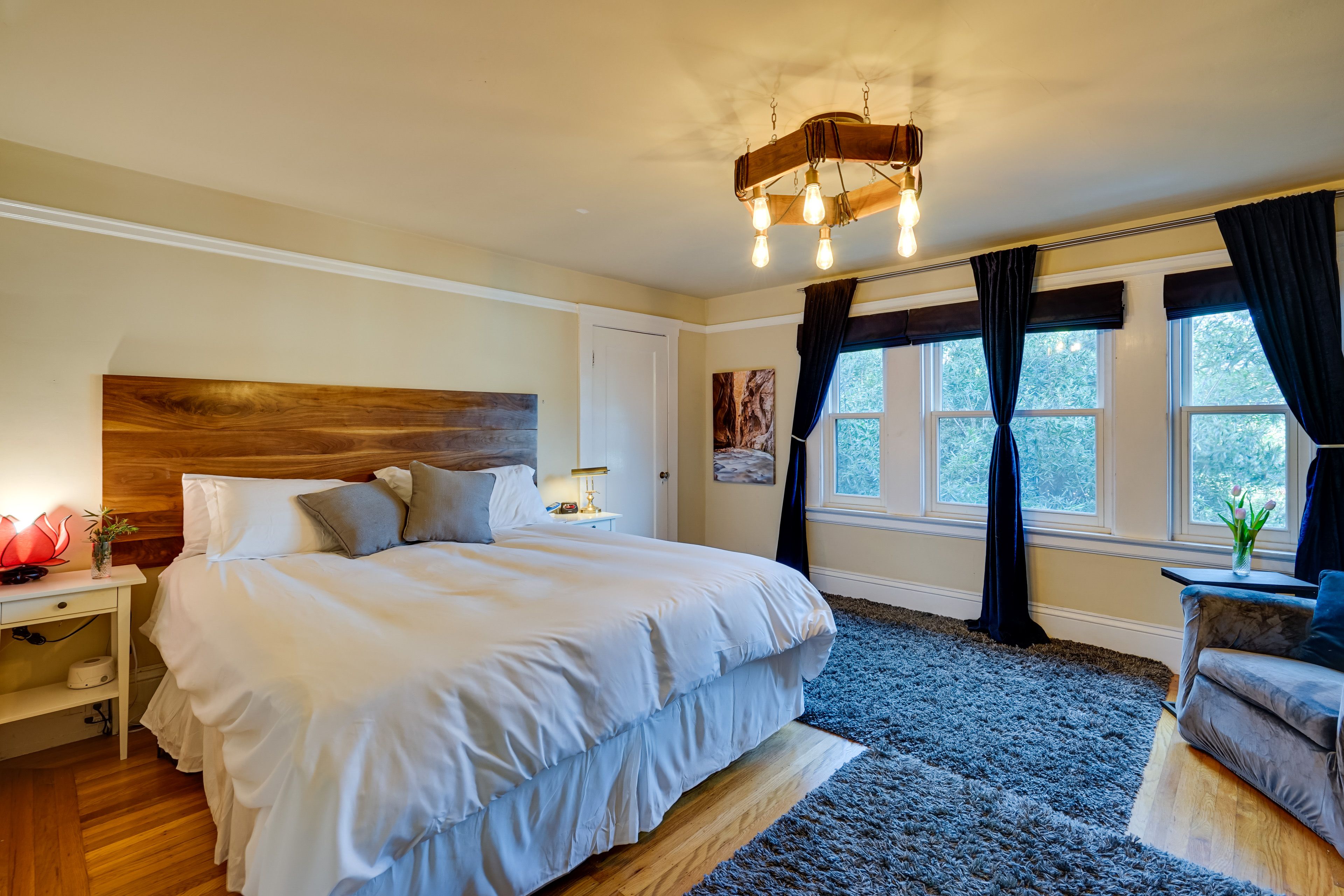Bedroom 1 | King Bed | 2nd Floor