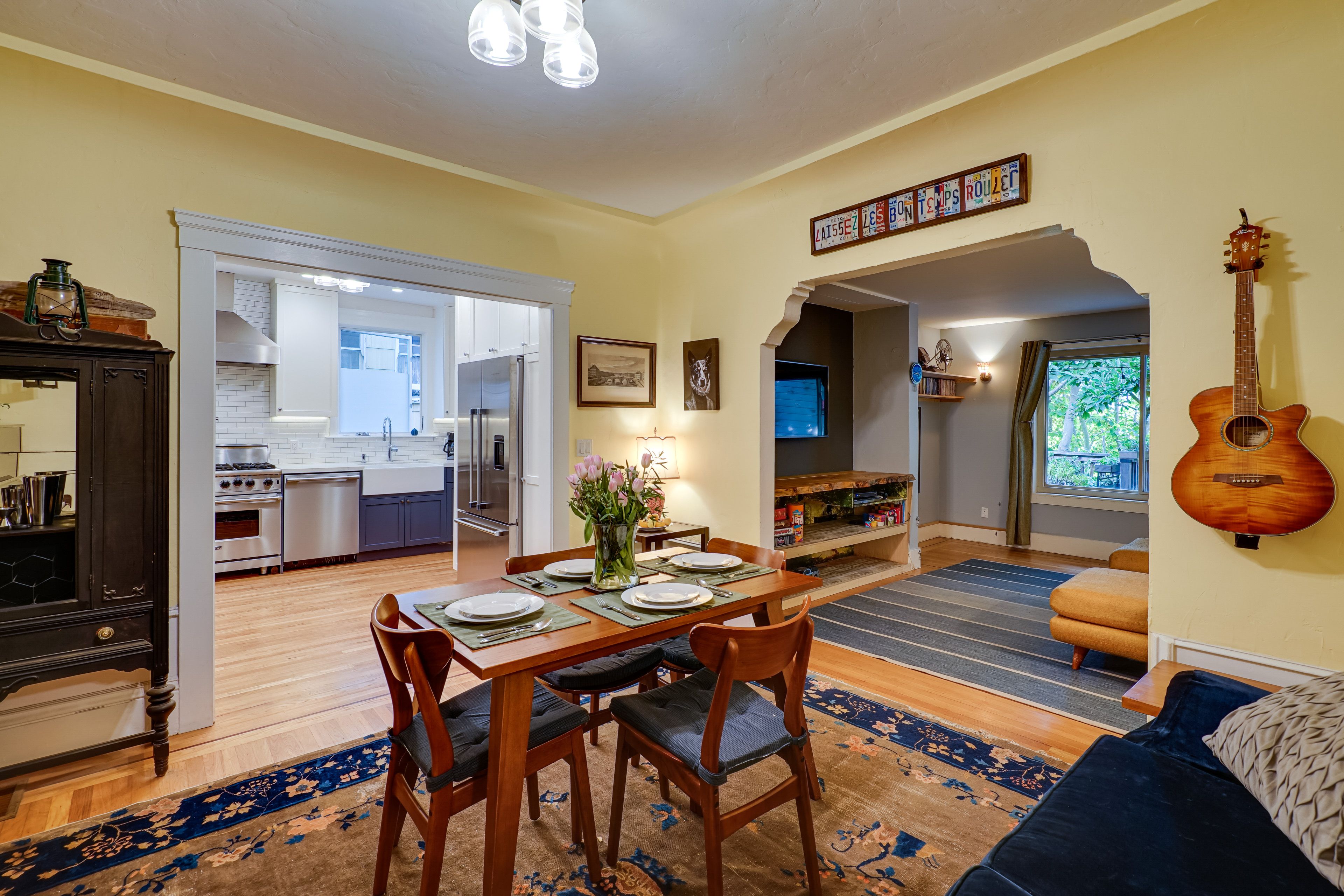 Dining Room | Dishware & Flatware Provided | Piano