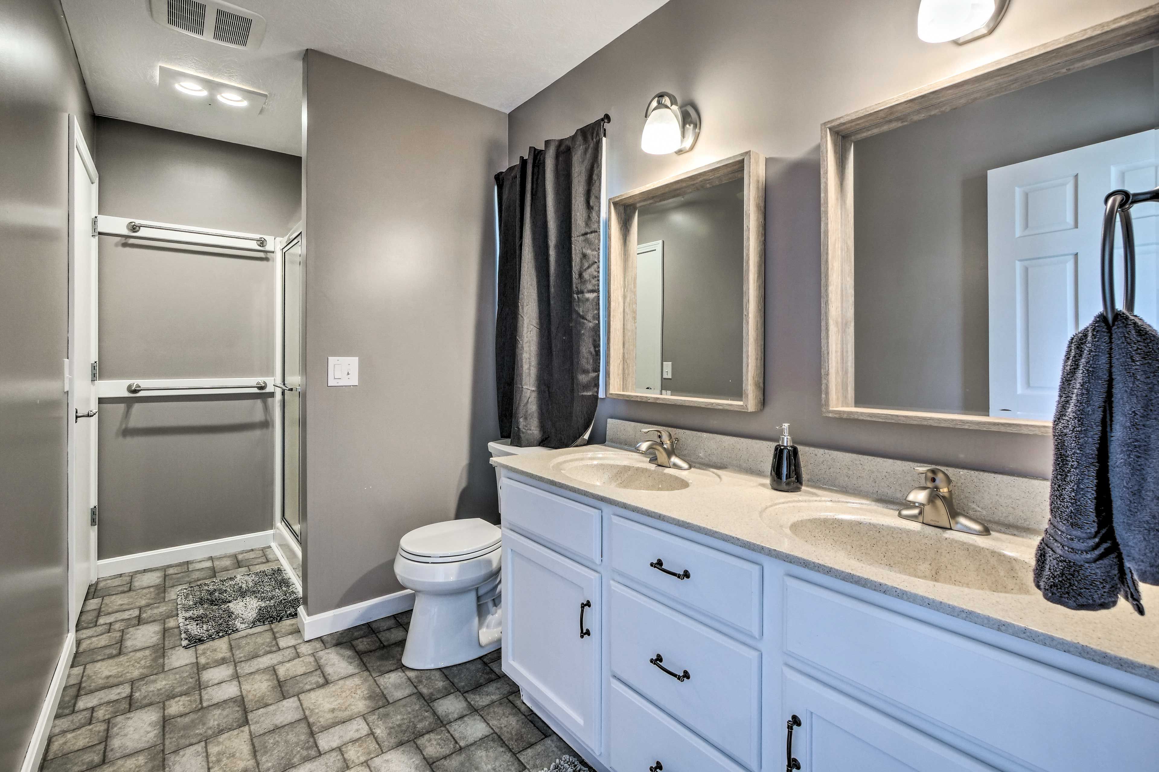 Bathroom | Complimentary Toiletries