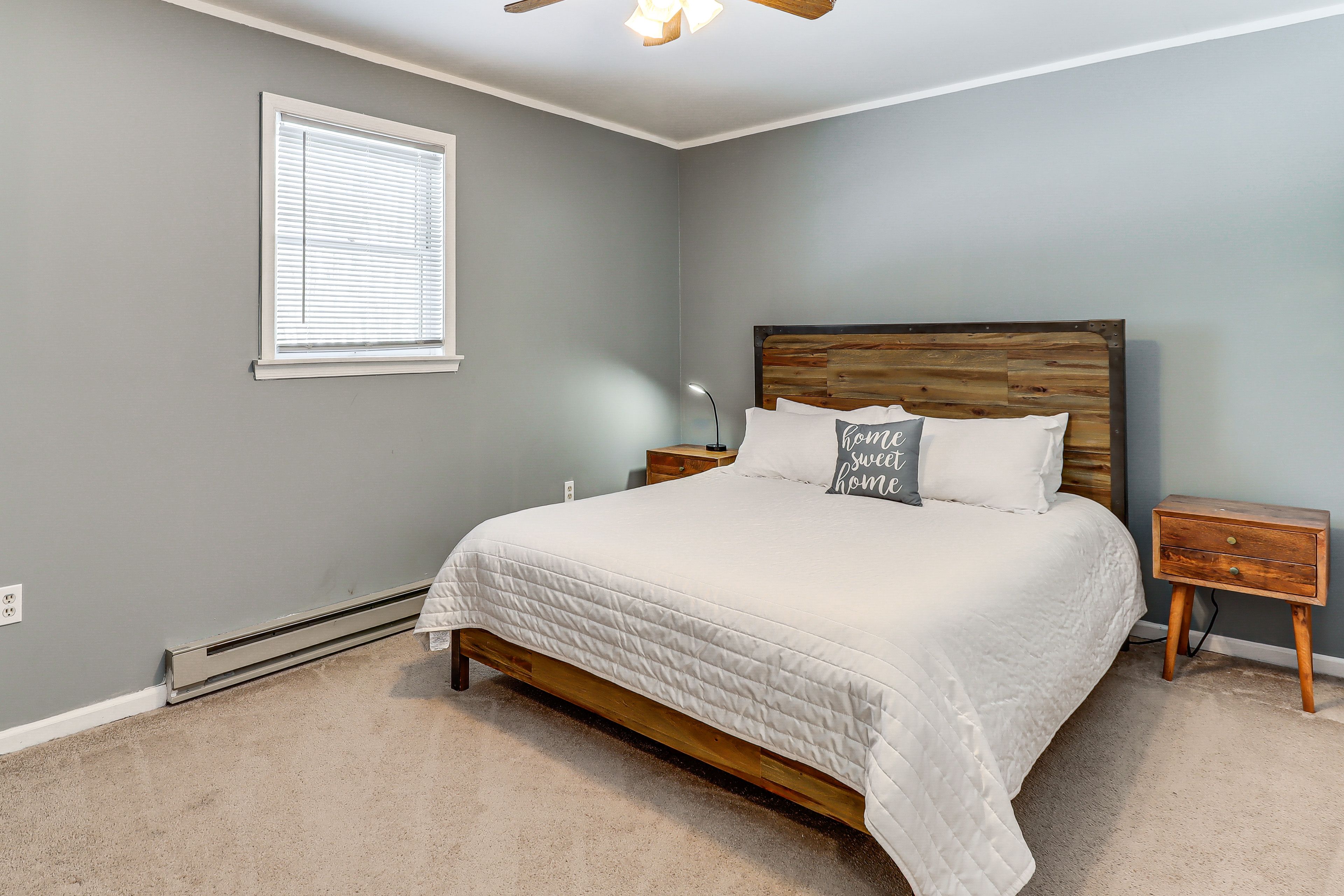 Bedroom 1 | Queen Bed | Linens | 2nd Floor