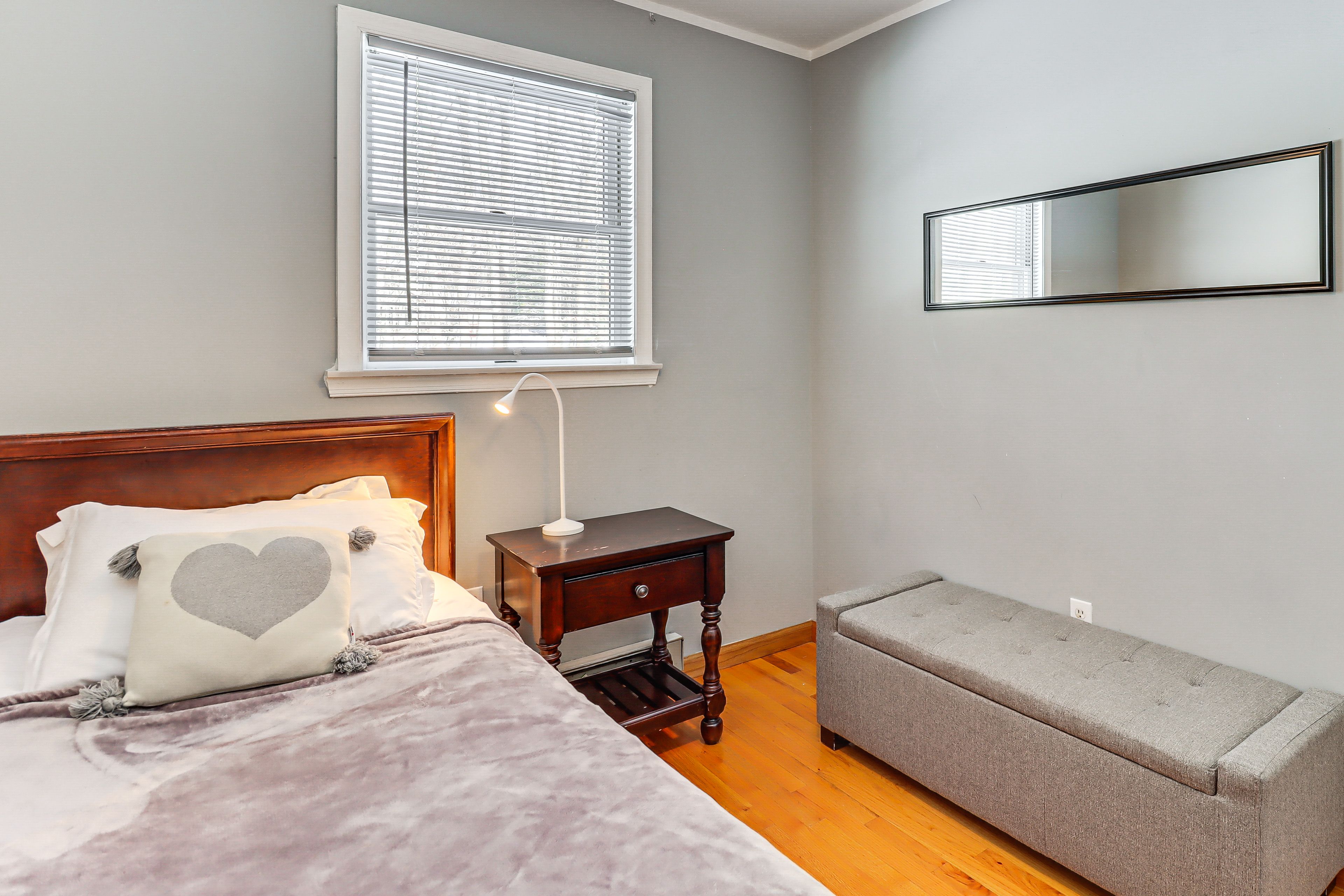 Bedroom 5 | Twin Bed | 2nd Floor