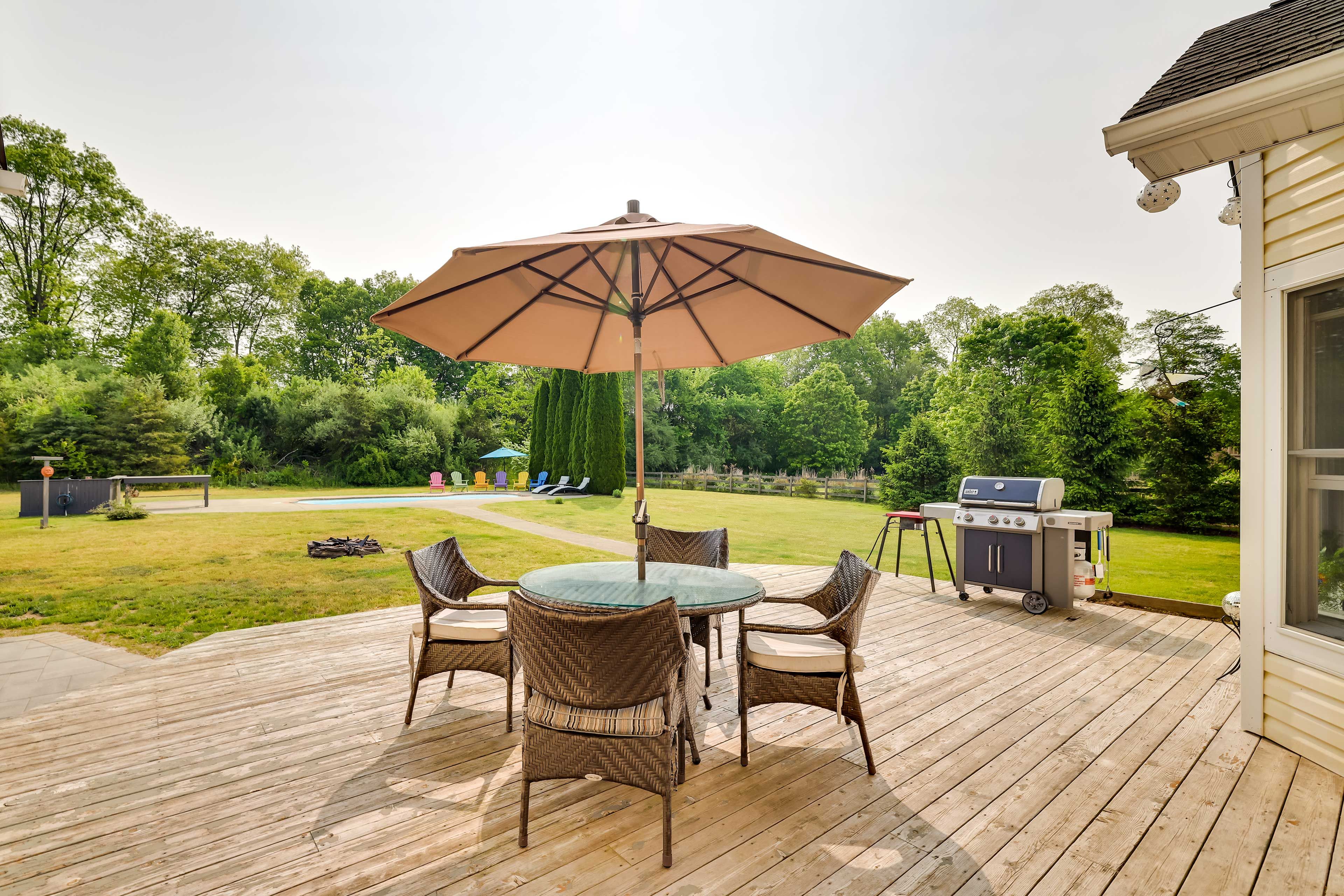 Exterior | Bedroom/Full Bathroom on 1st Floor | Pet Friendly w/ Fee