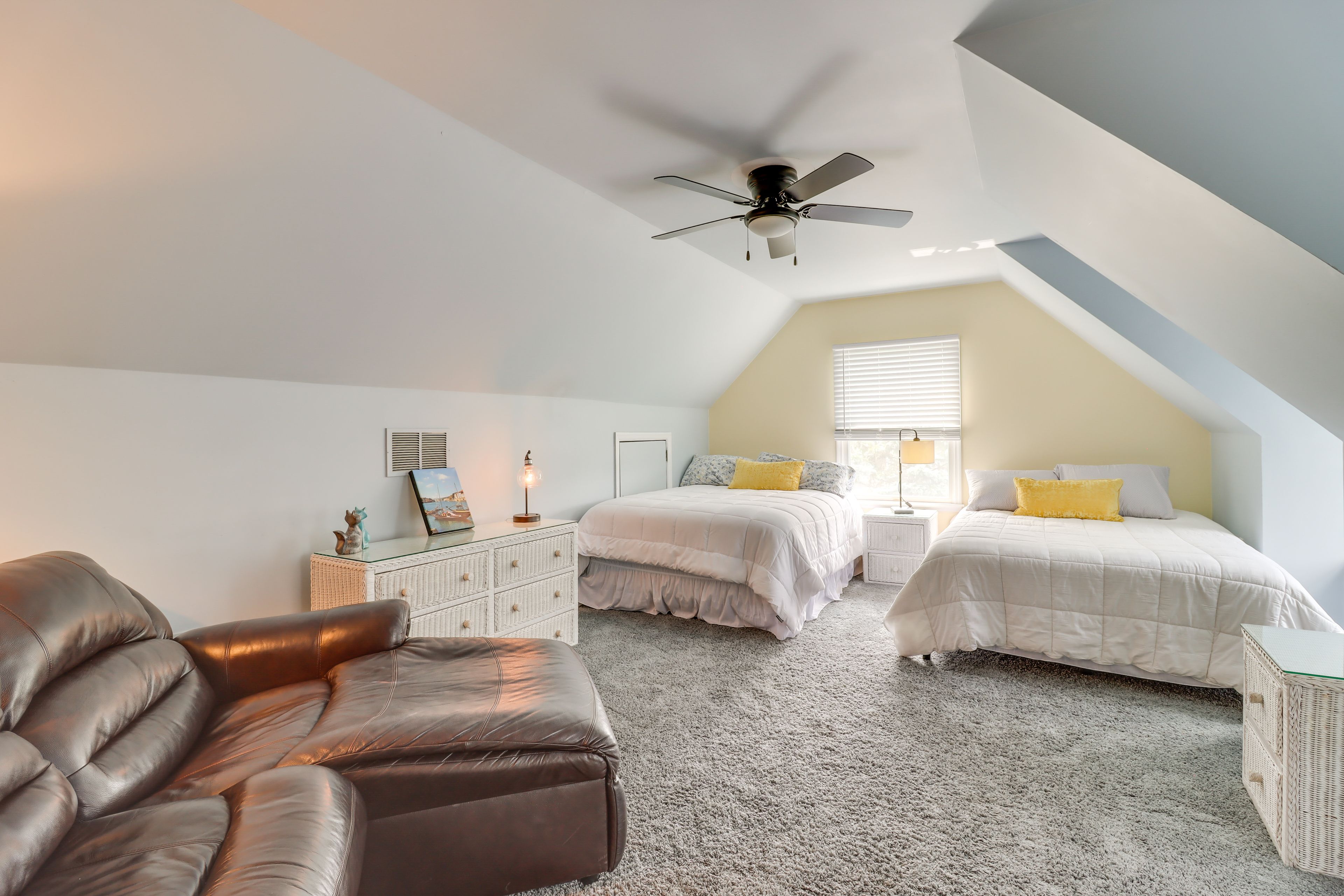 Bedroom 5 | 2 Queen Beds | 2nd Floor