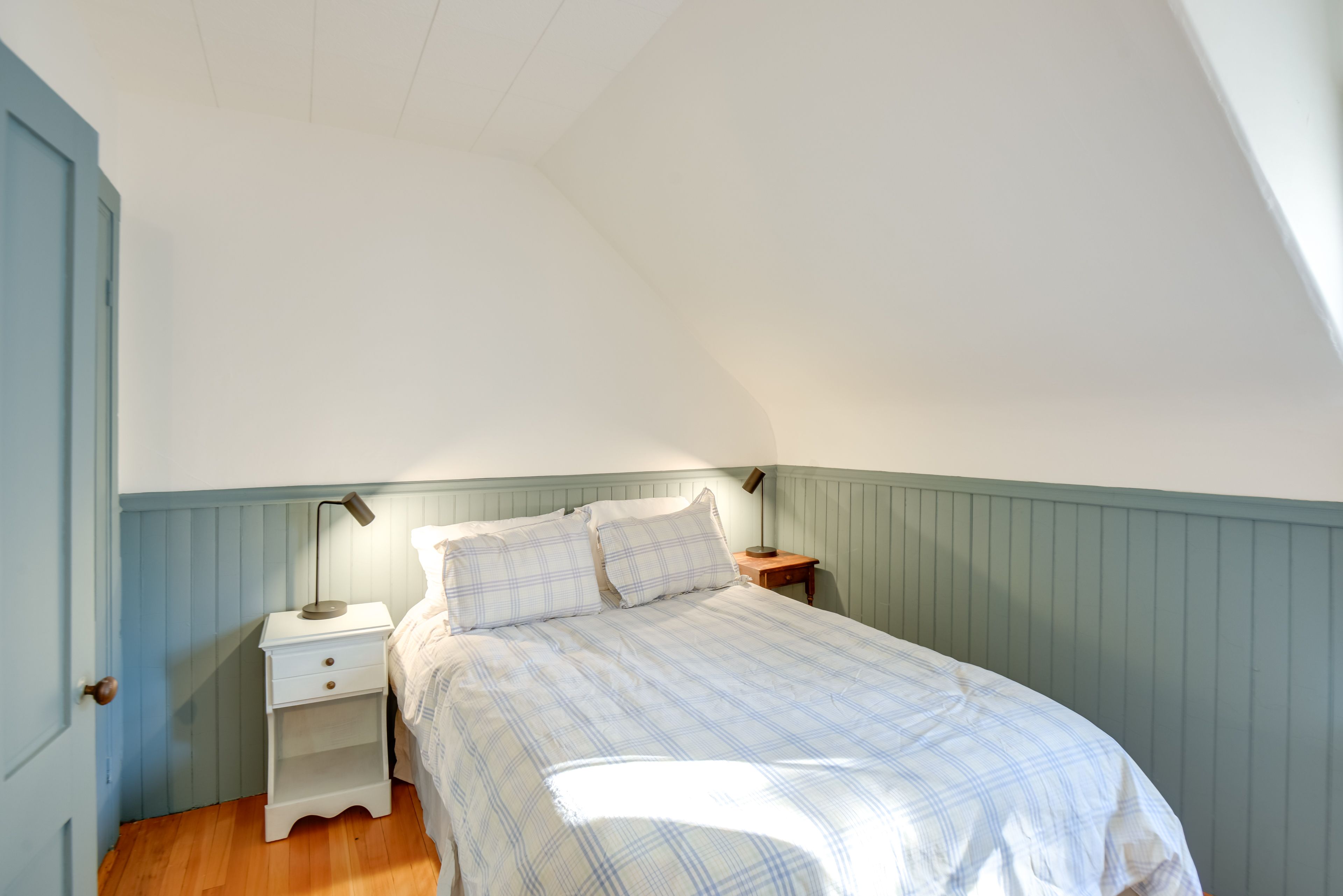 Bedroom 2 | Full Bed