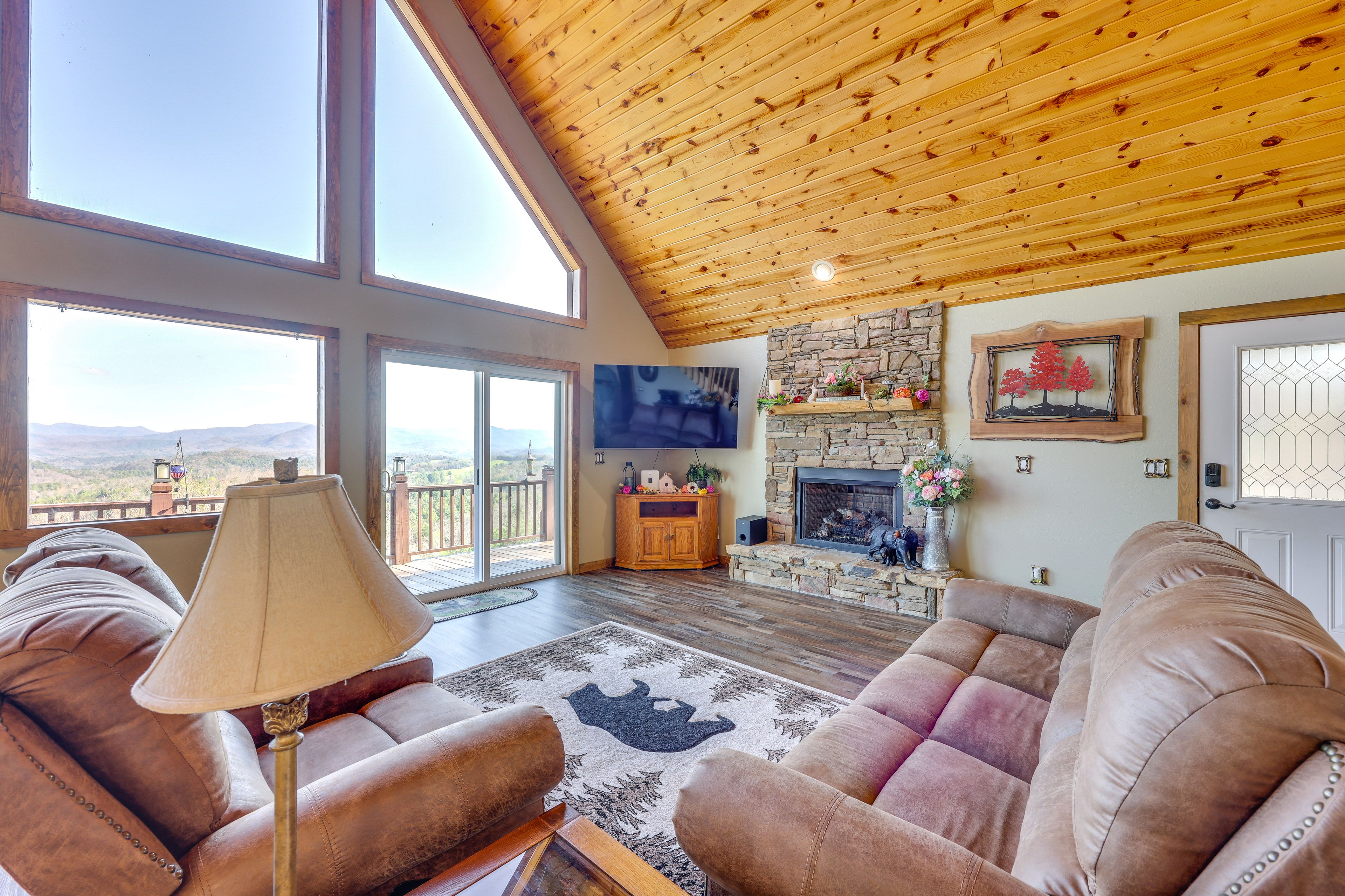 Living Room | 1st Floor