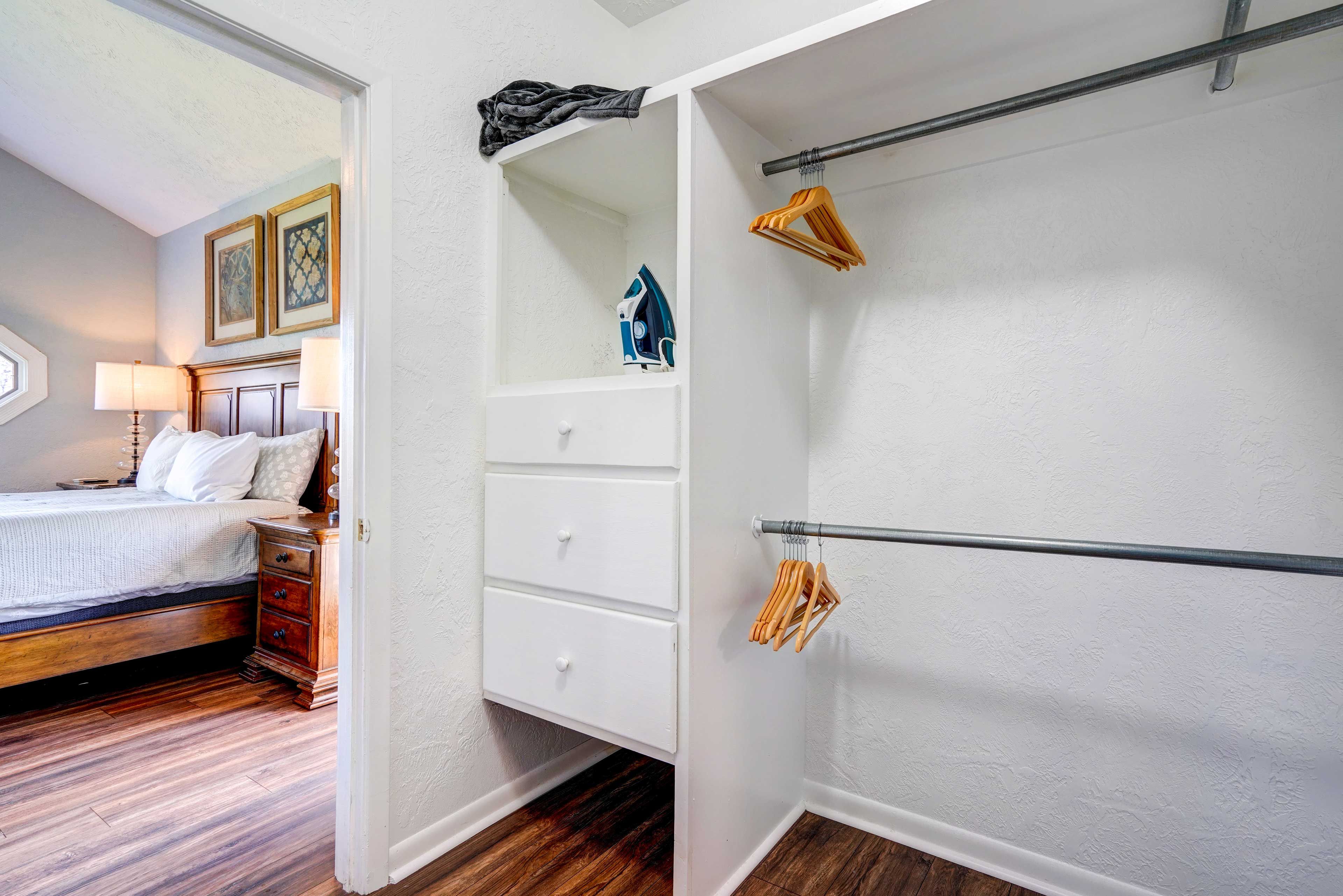 Bedroom 1 | Walk-In Closet