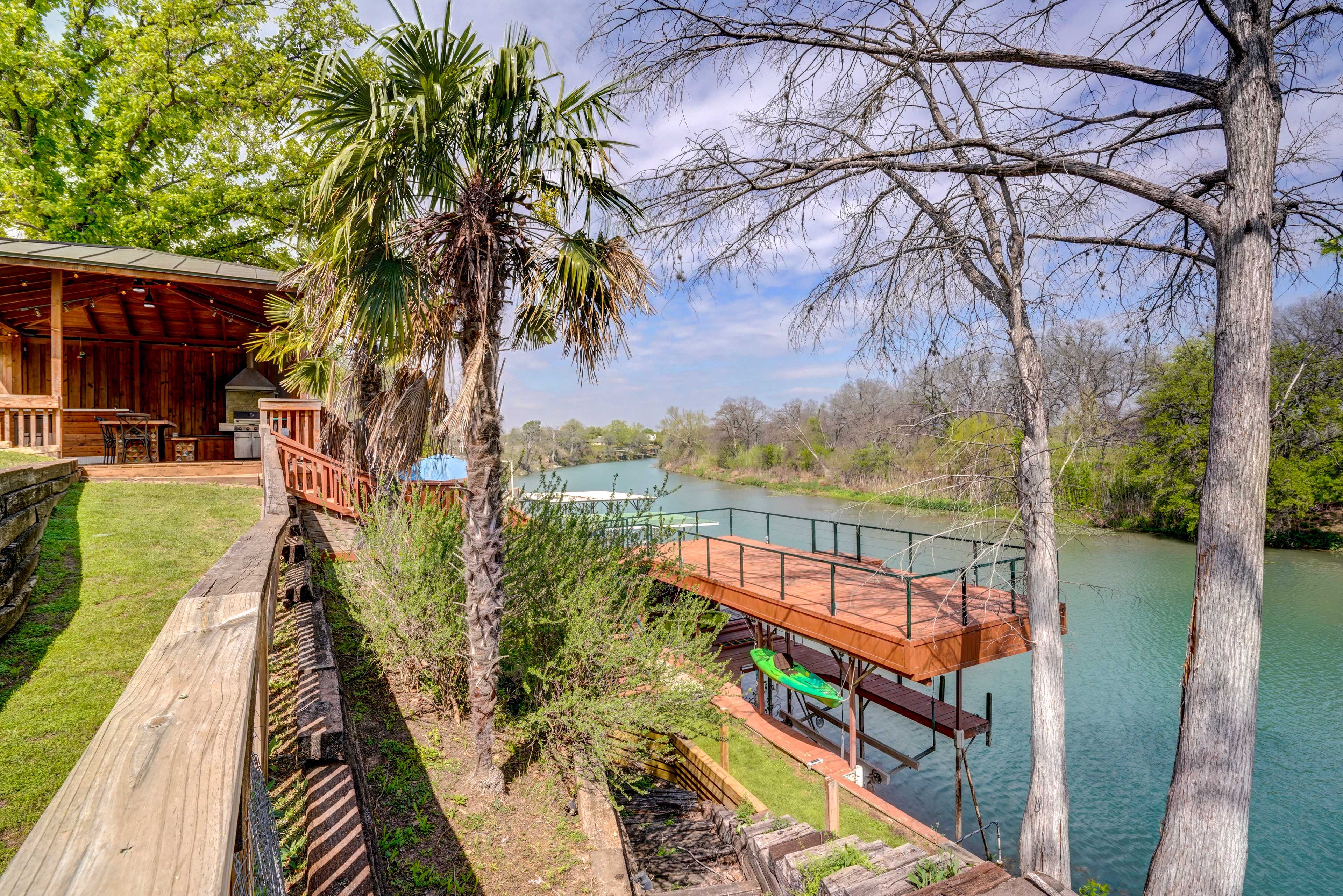 Deck | Dock