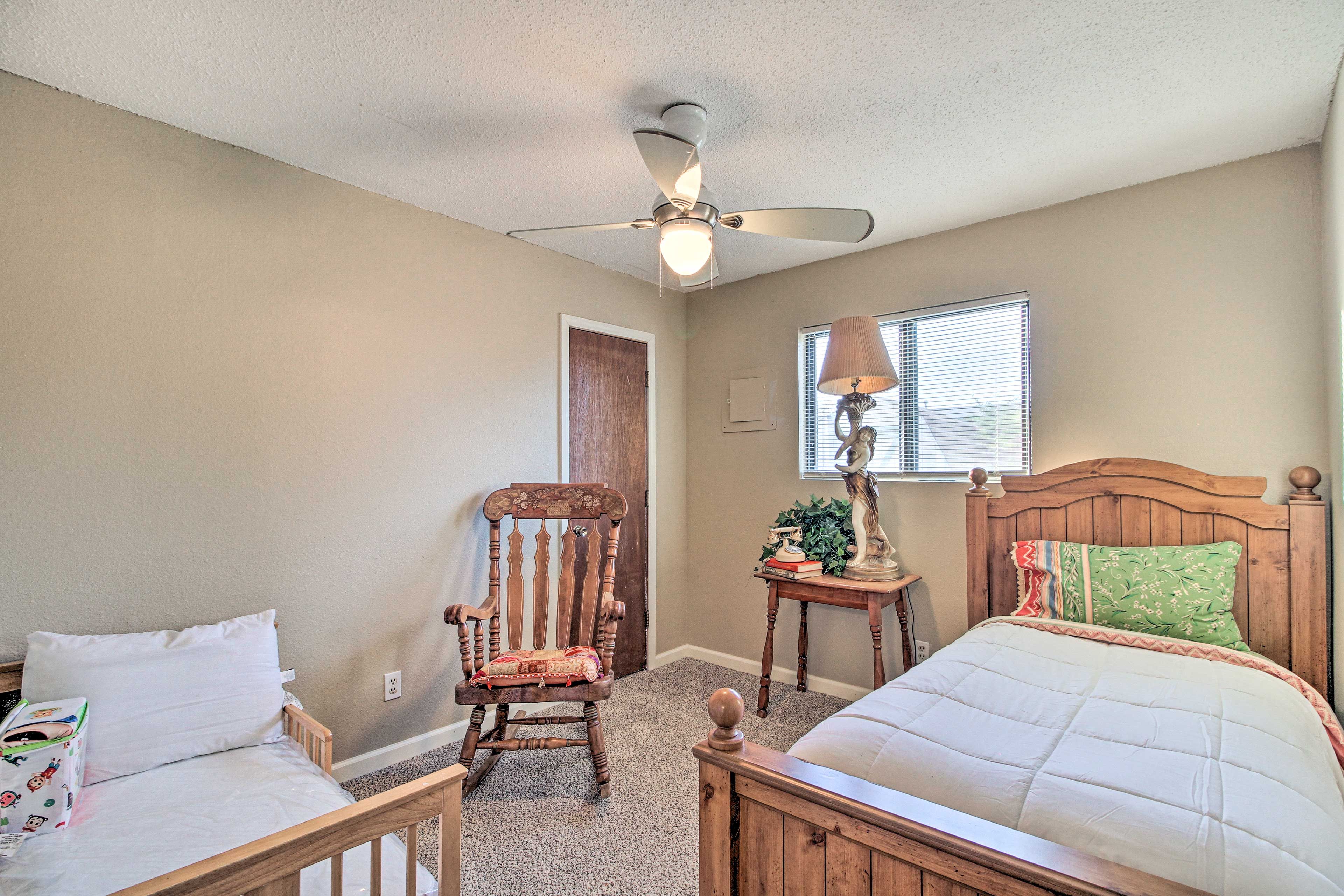 Bedroom 4 | Twin Bed | Pack 'n Play