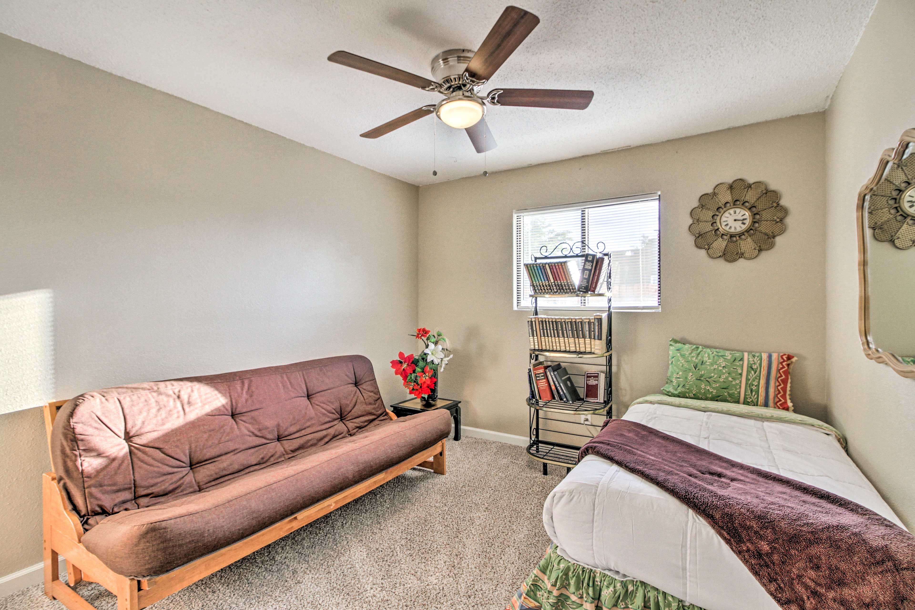Bedroom 3 | Twin Bed | Full Futon
