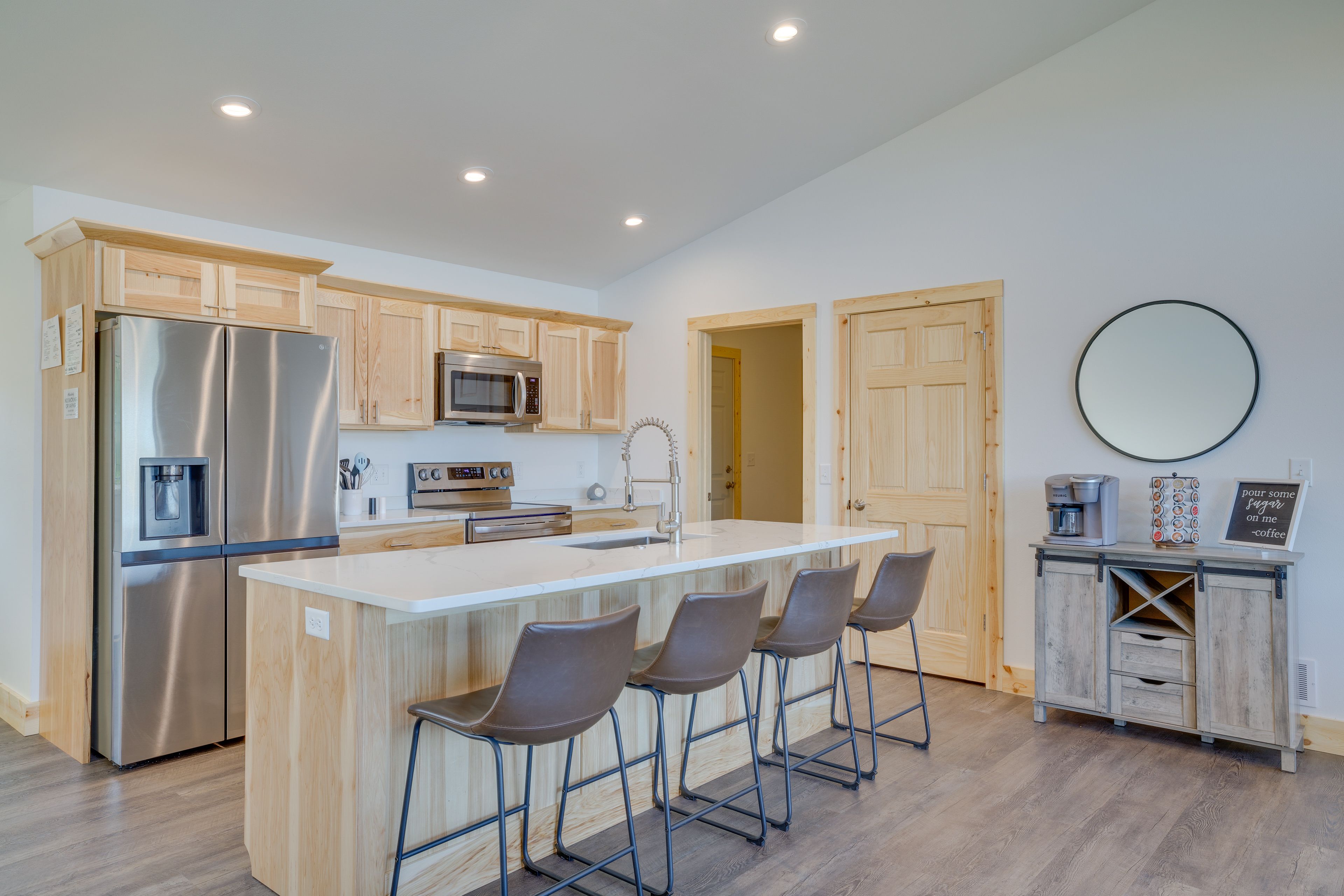 Kitchen | Main Floor | Dishware & Flatware | Coffee Maker | Blender | Toaster