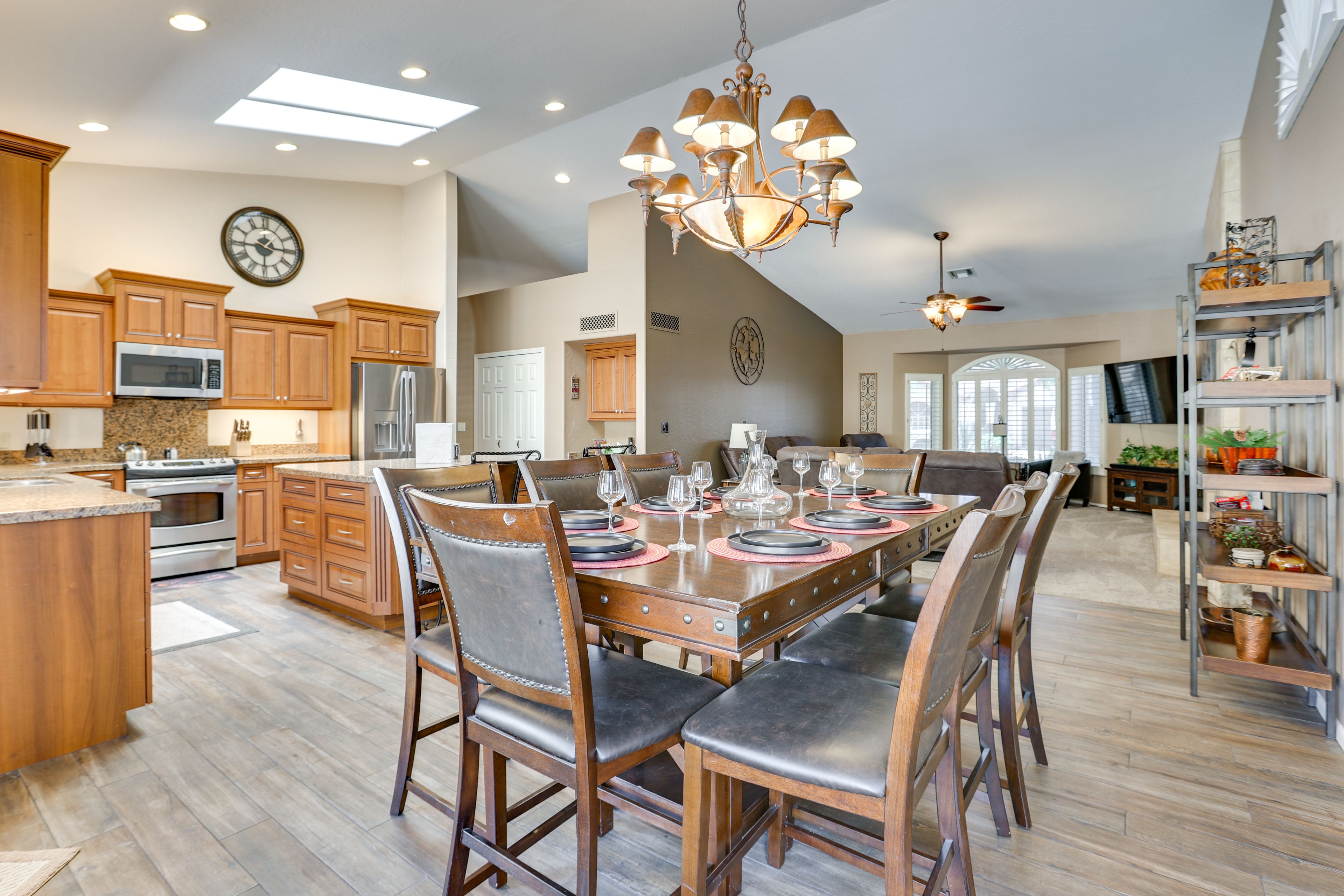 Dining Area | Dishware & Flatware | Main Floor