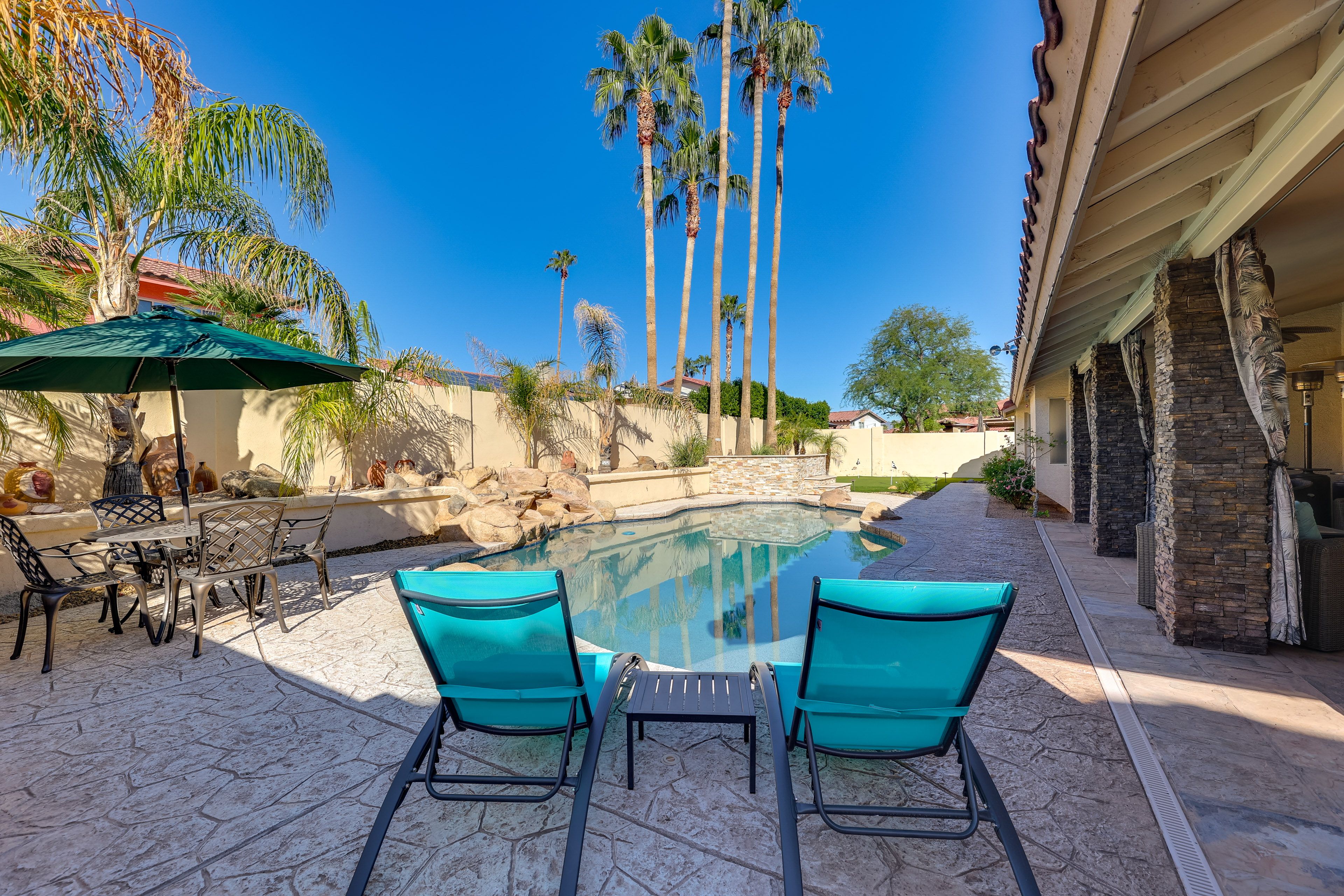 Private Outdoor Pool | Outdoor Dining Area