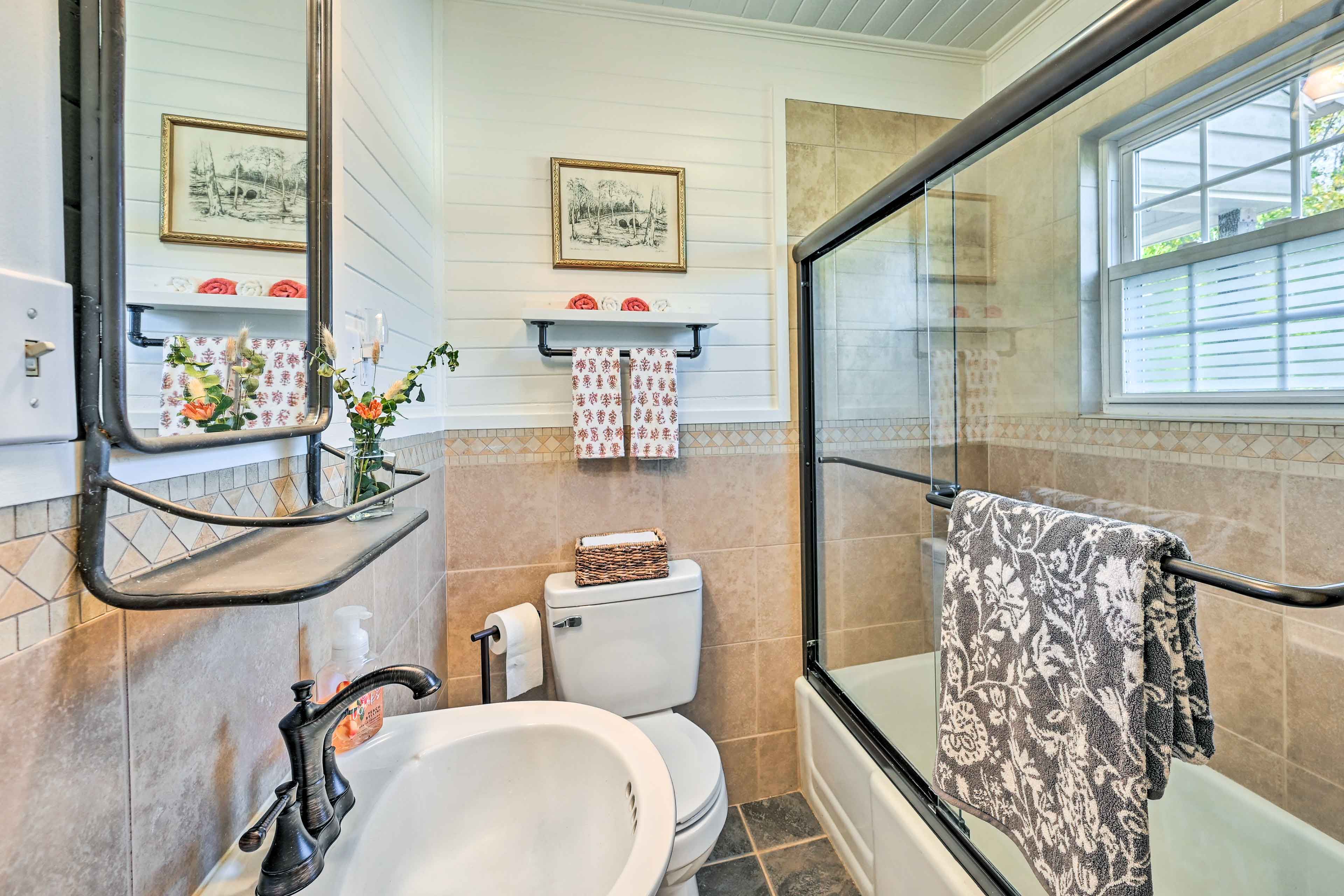 Full Bath | Towels Provided | Hair Dryer