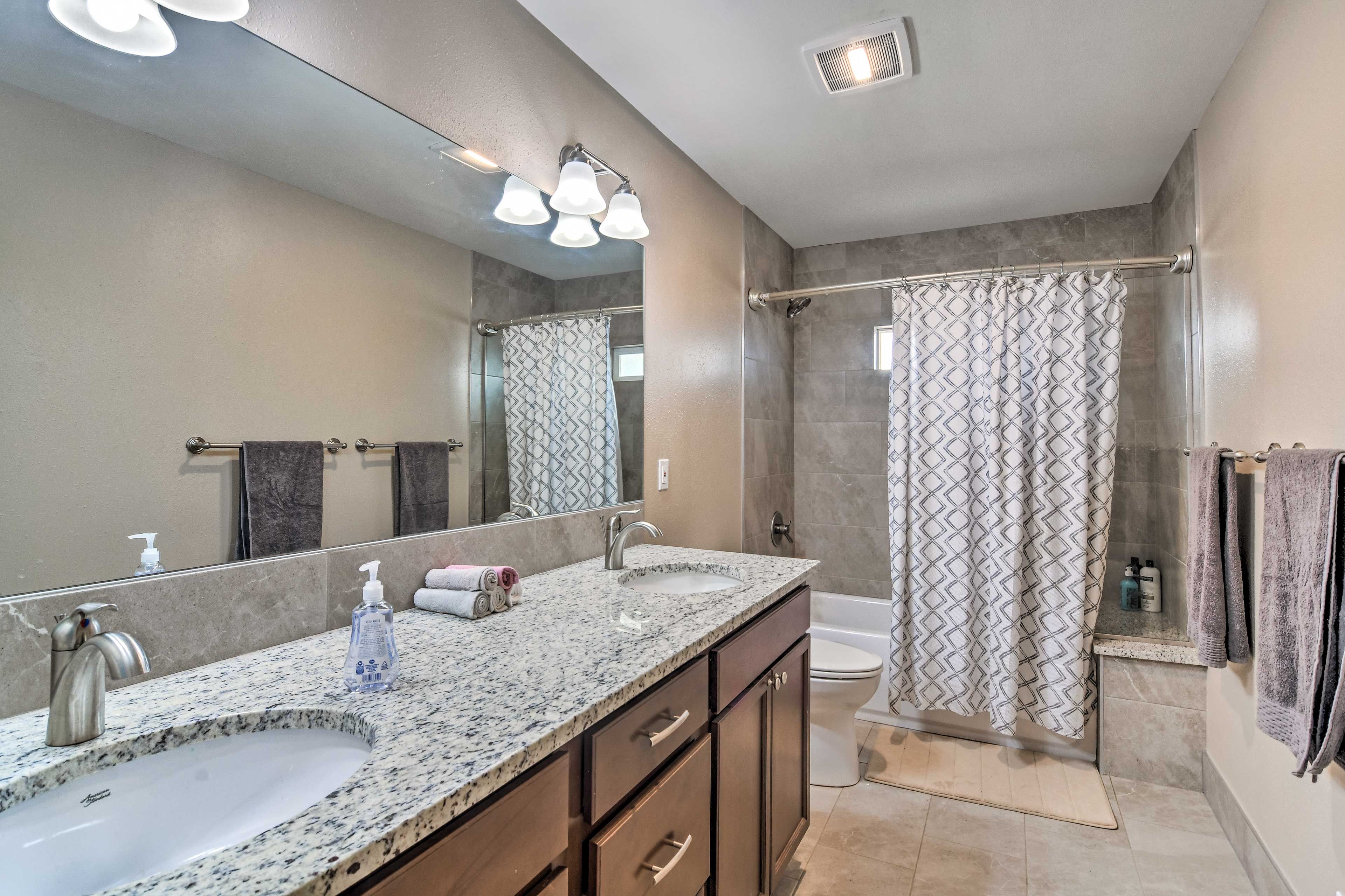 Full Bathroom