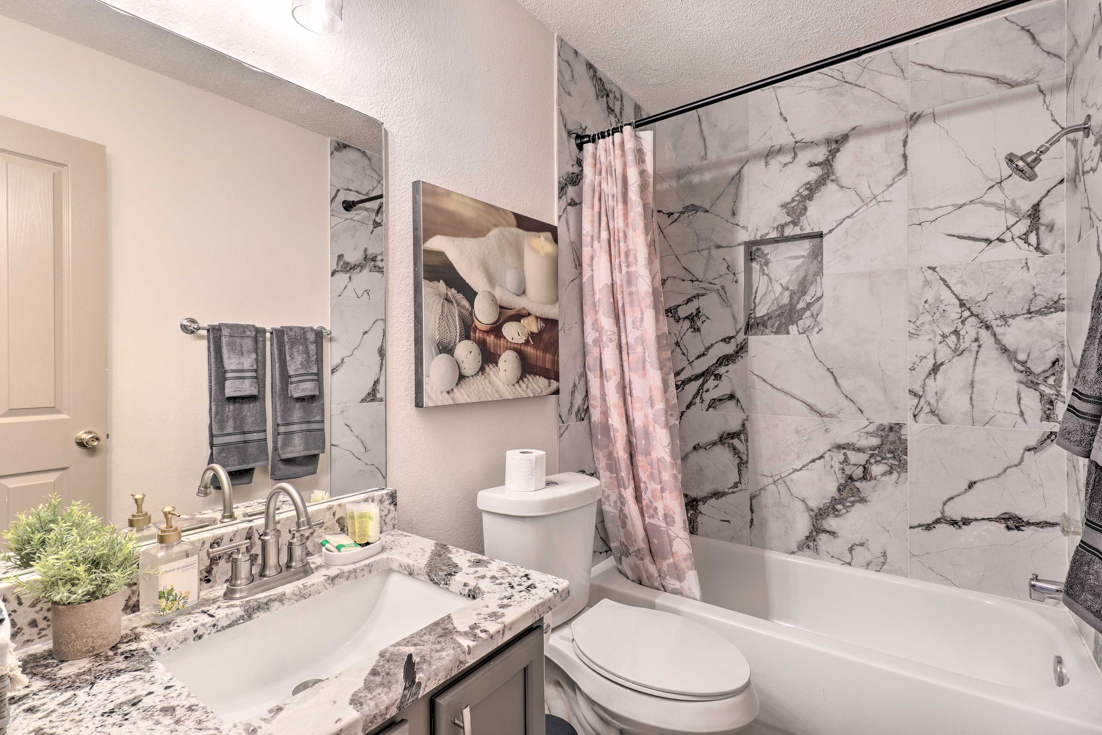 Full Bathroom
