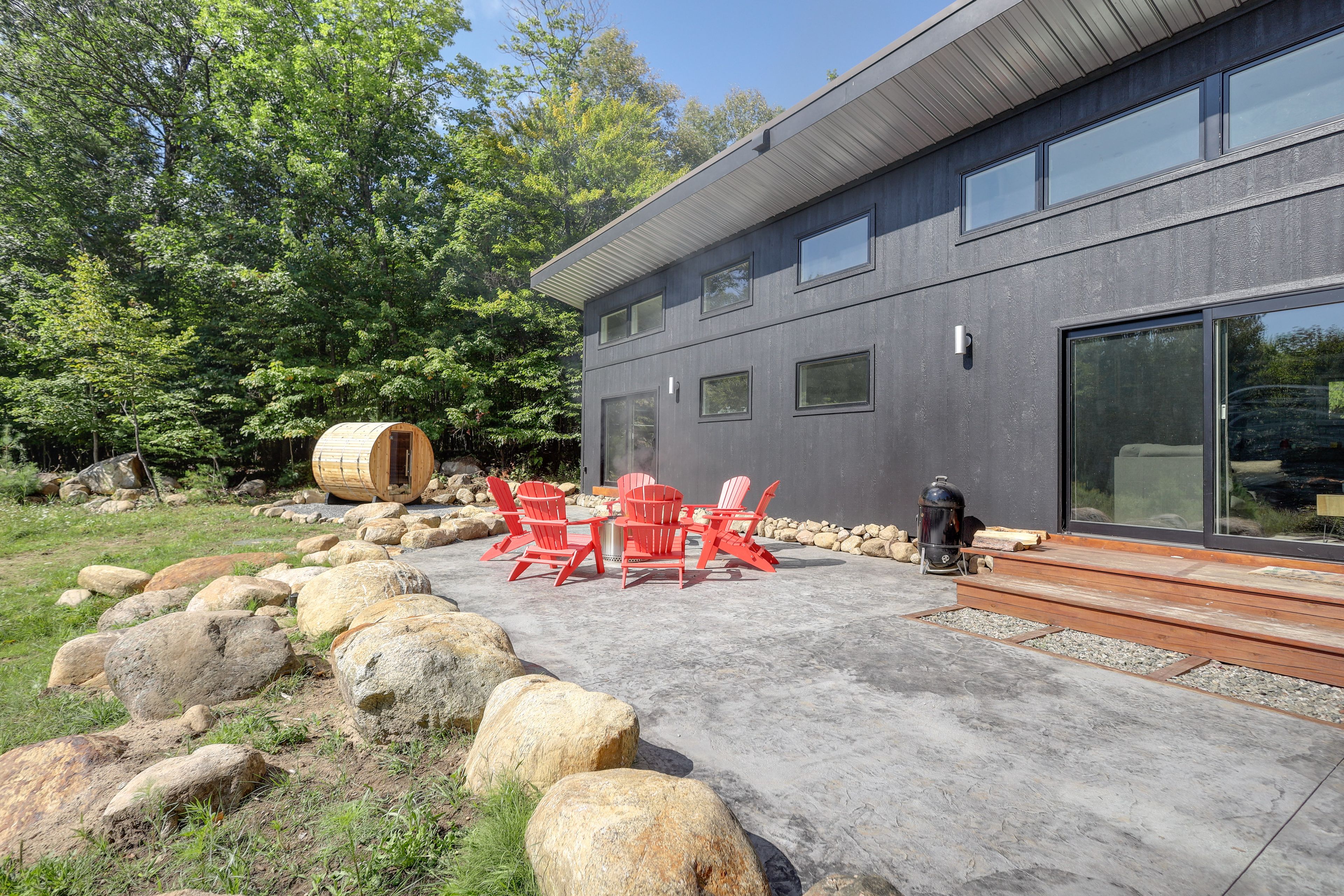 Exterior | Patio | Fire Pit | Sauna
