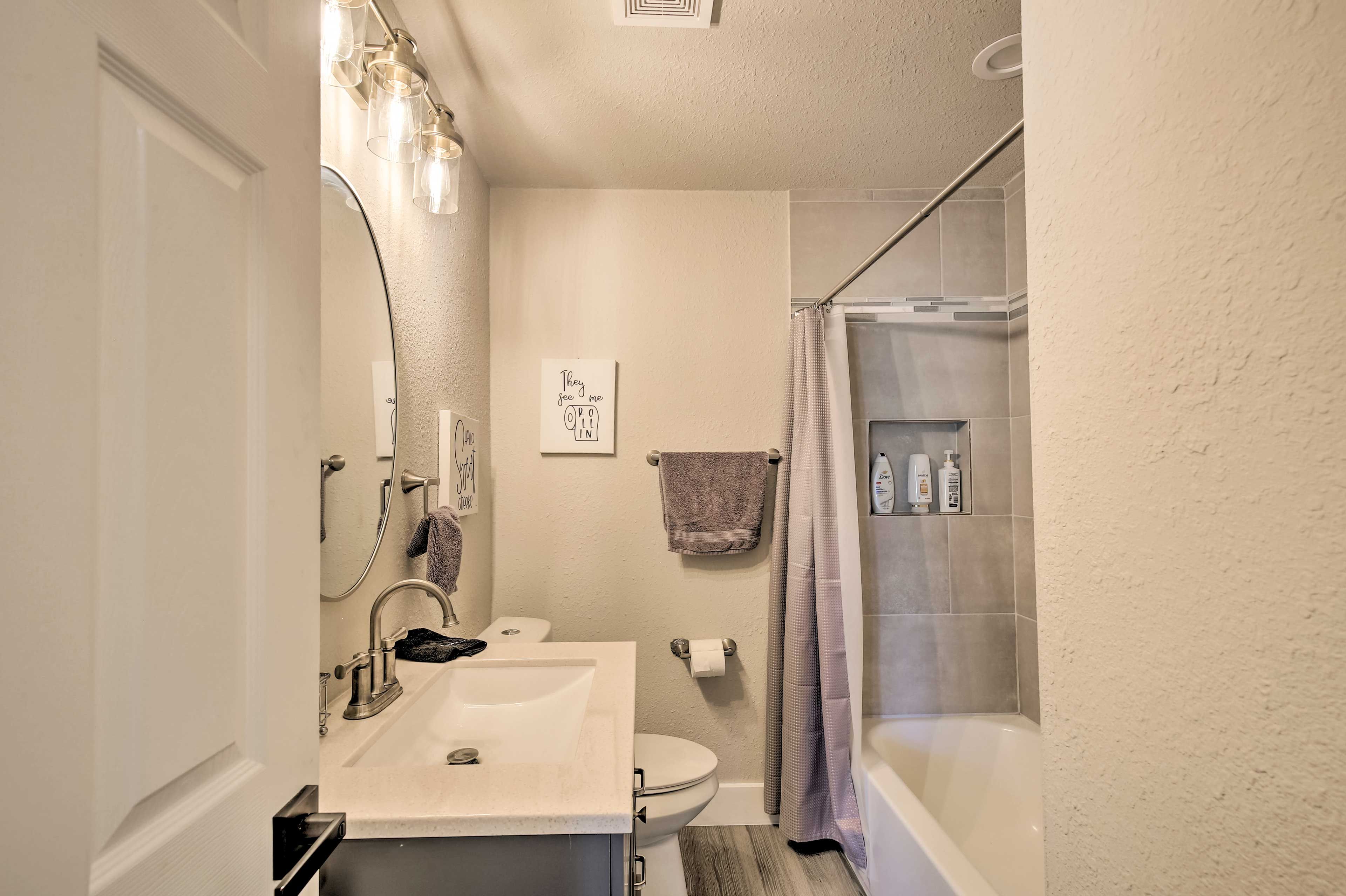Full Bathroom