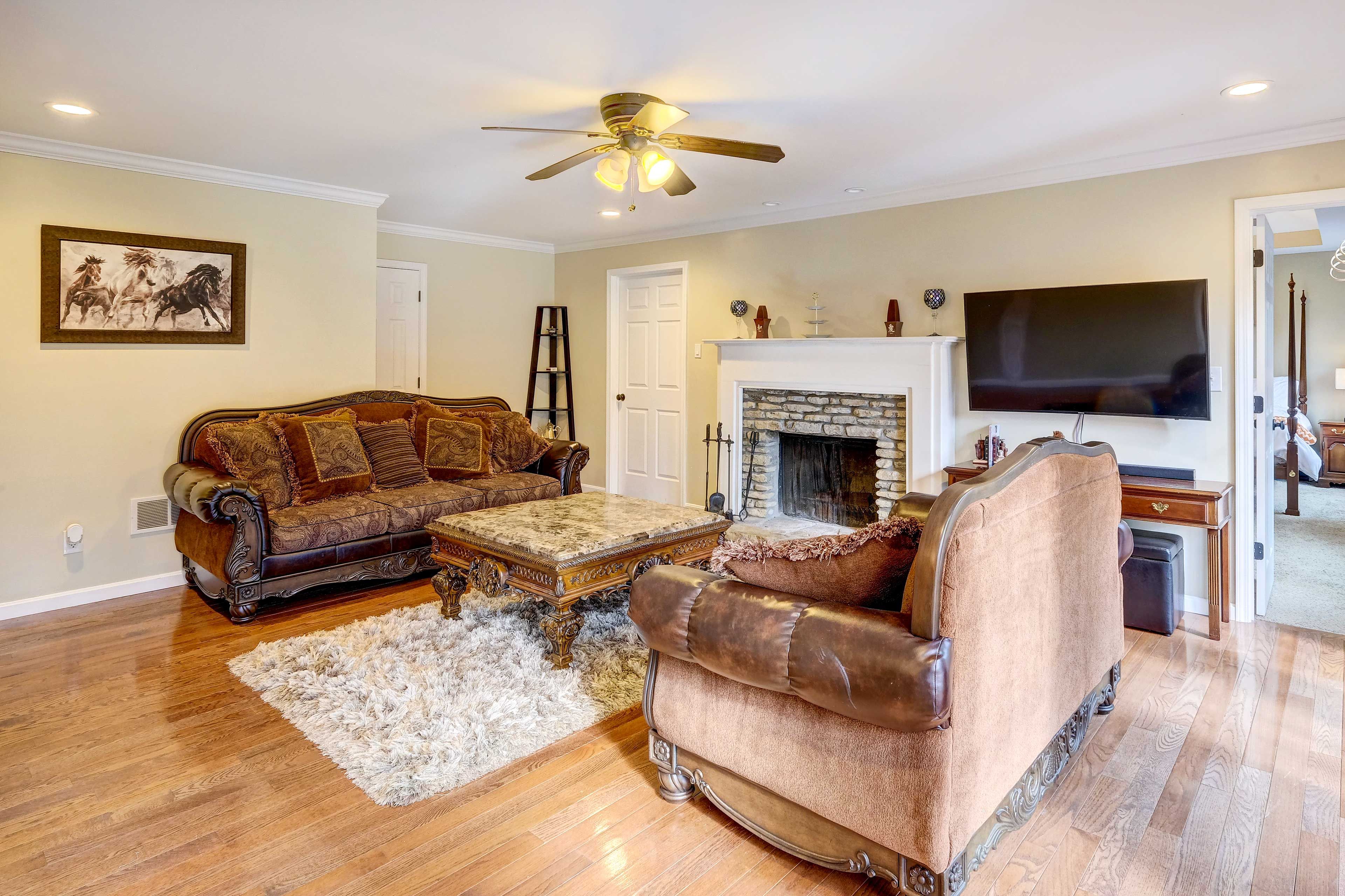 Living Room | Smart TV