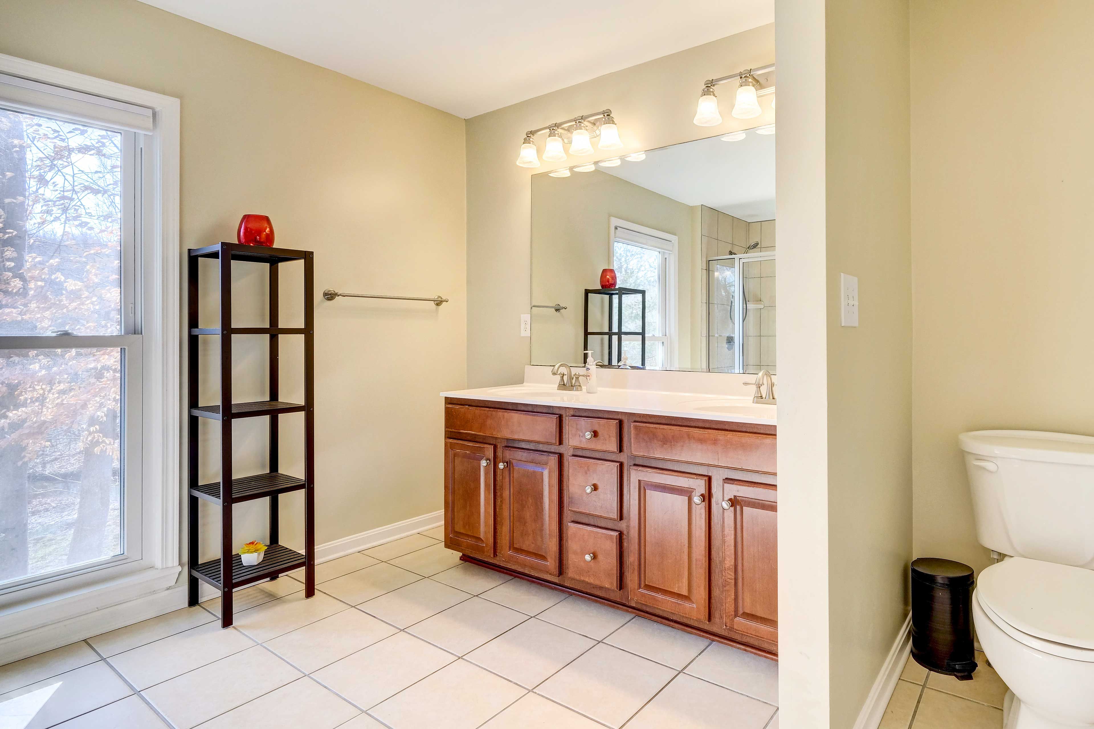 En-Suite Bathroom
