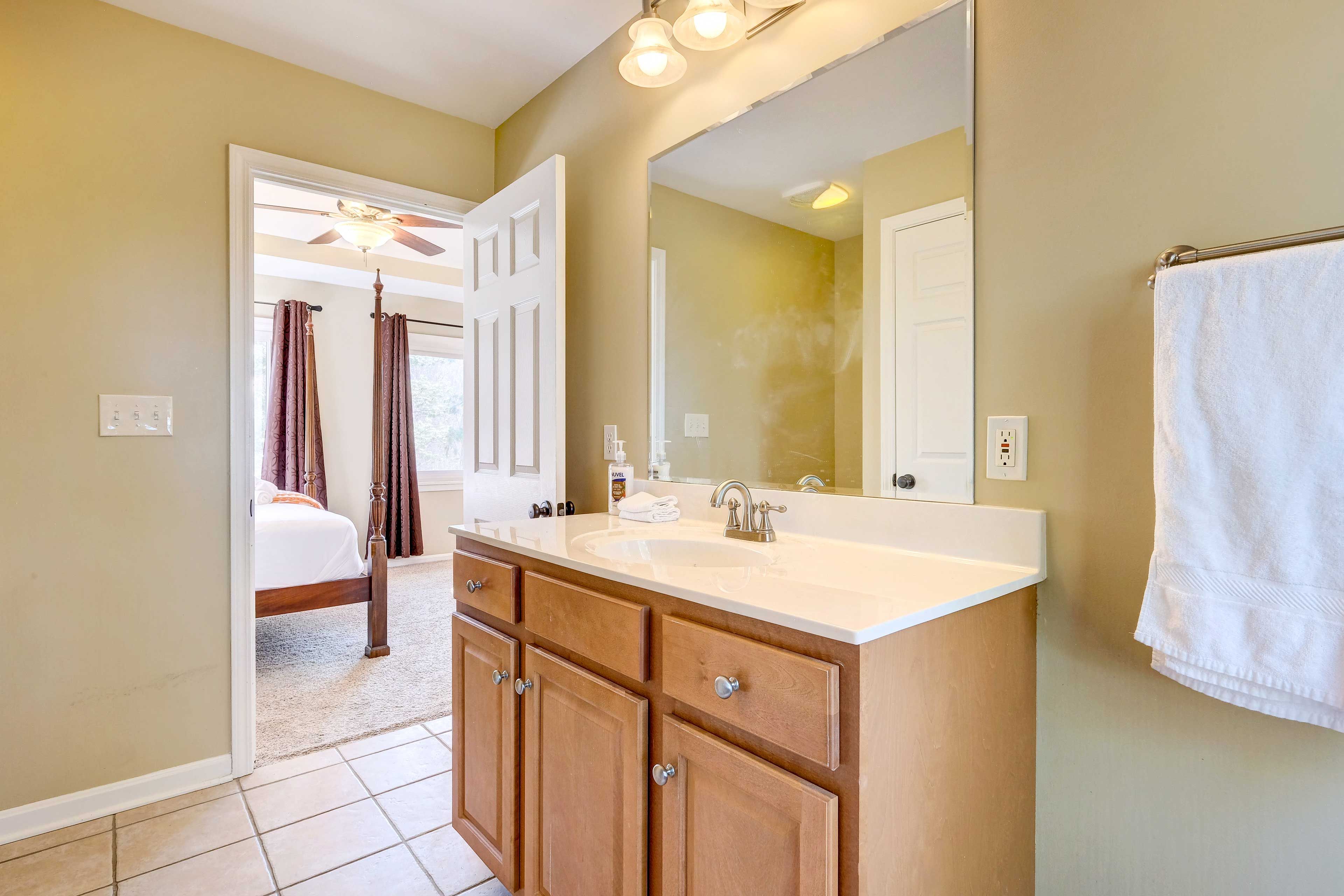 En-Suite Bathroom