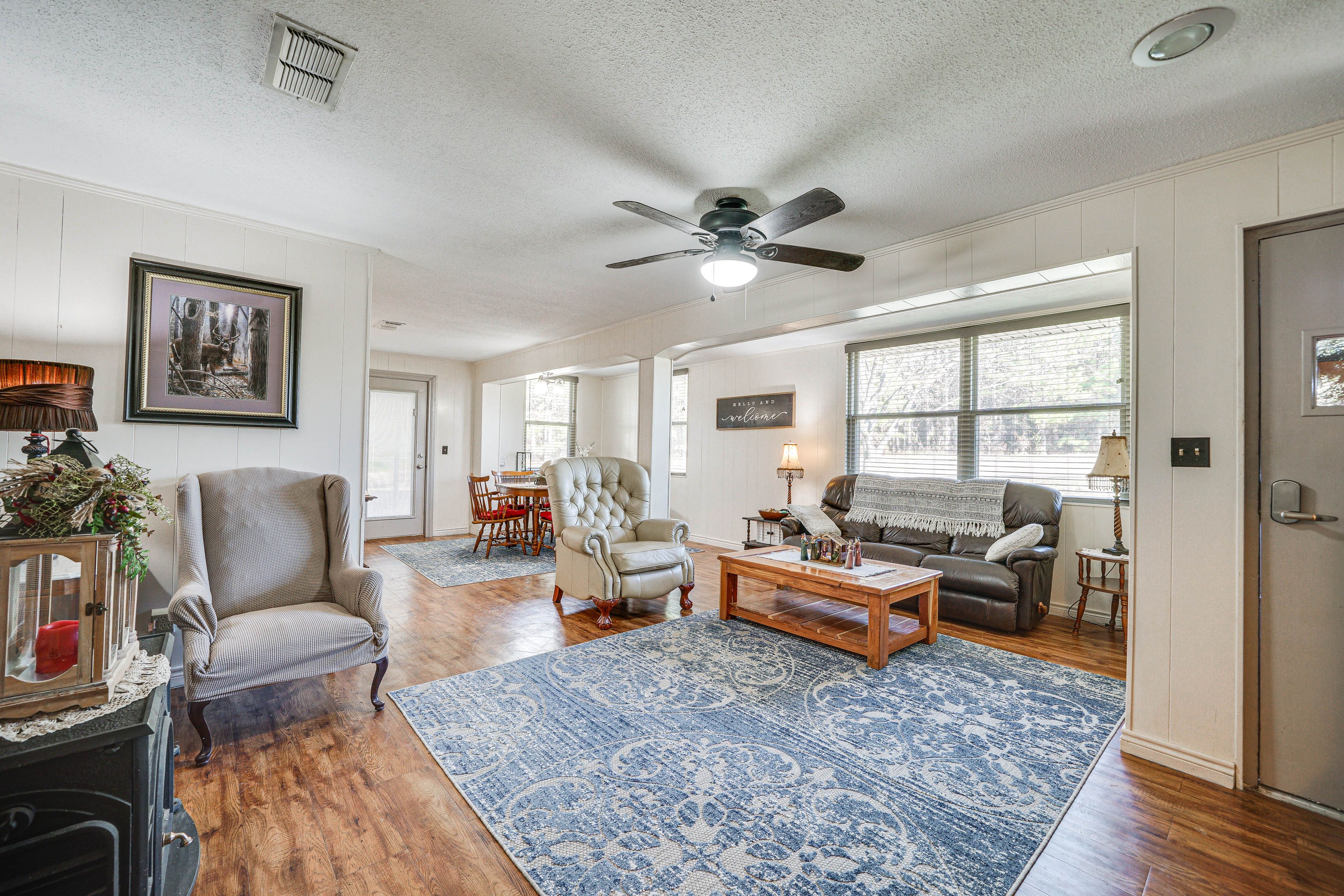 Living Room | Single-Story House | Built in 1940s