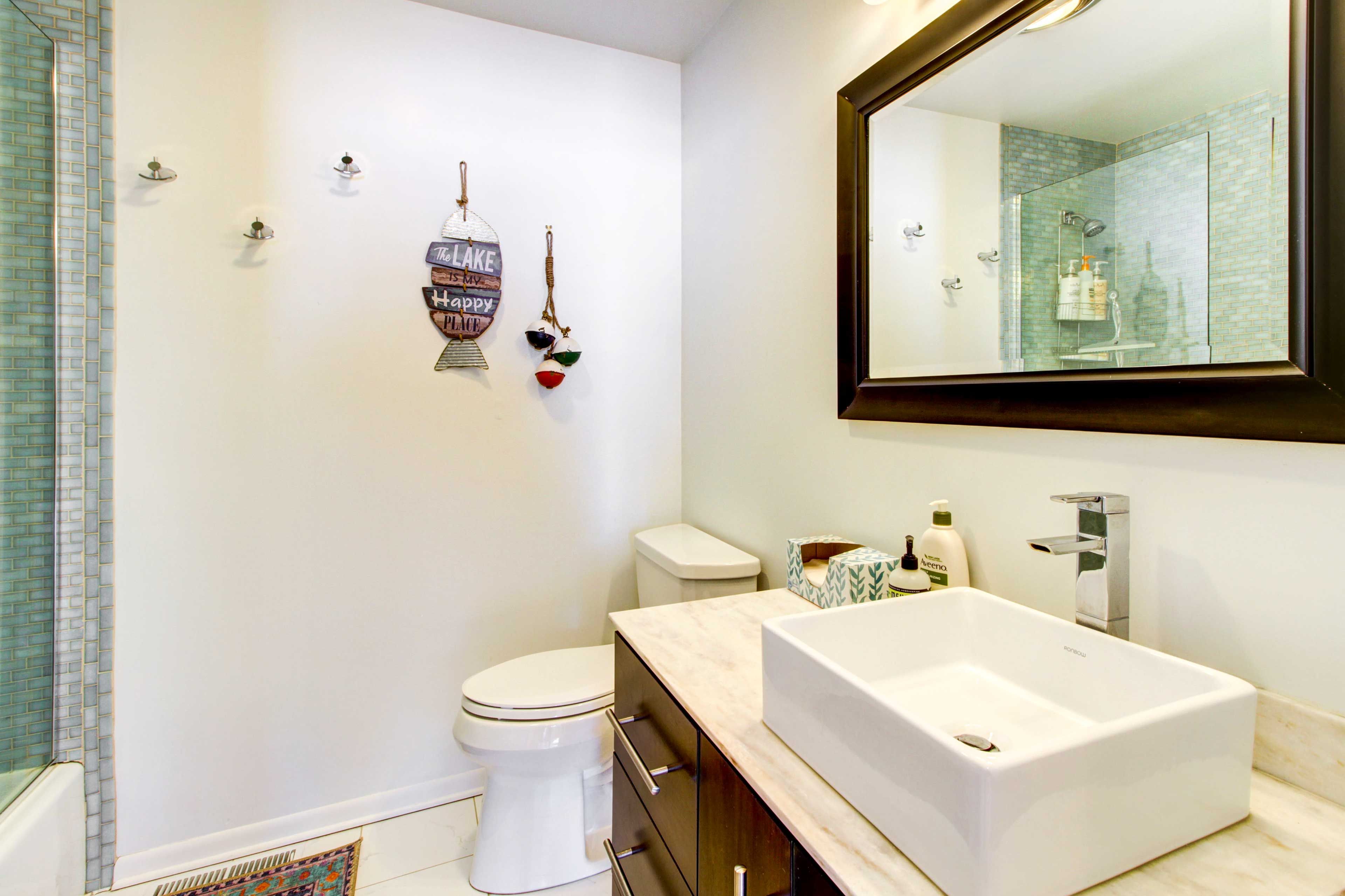 Full Bathroom