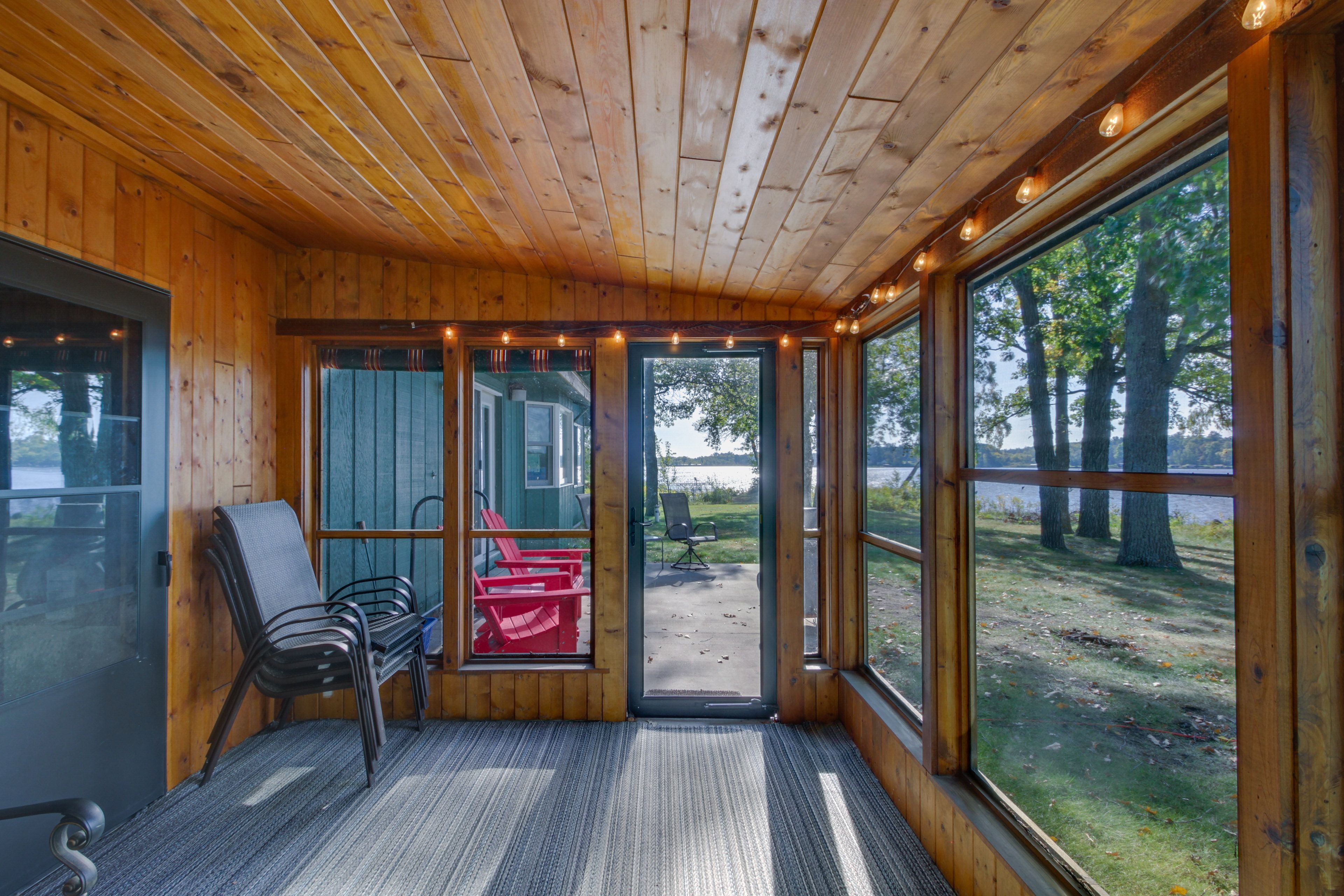 Screened-In Porch